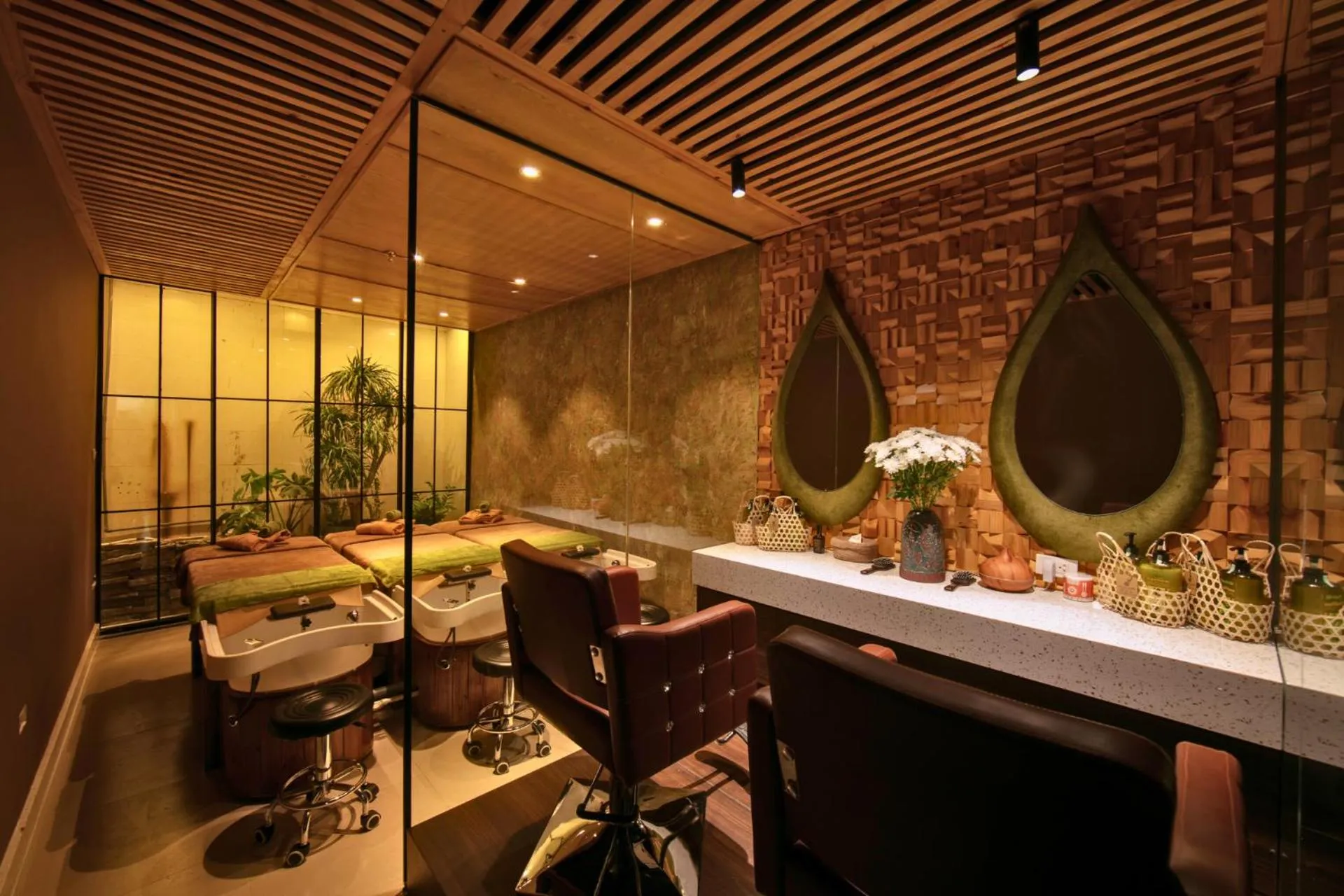 Spa and wellness centre/facilities in Brilliant Nature Suites & Spa