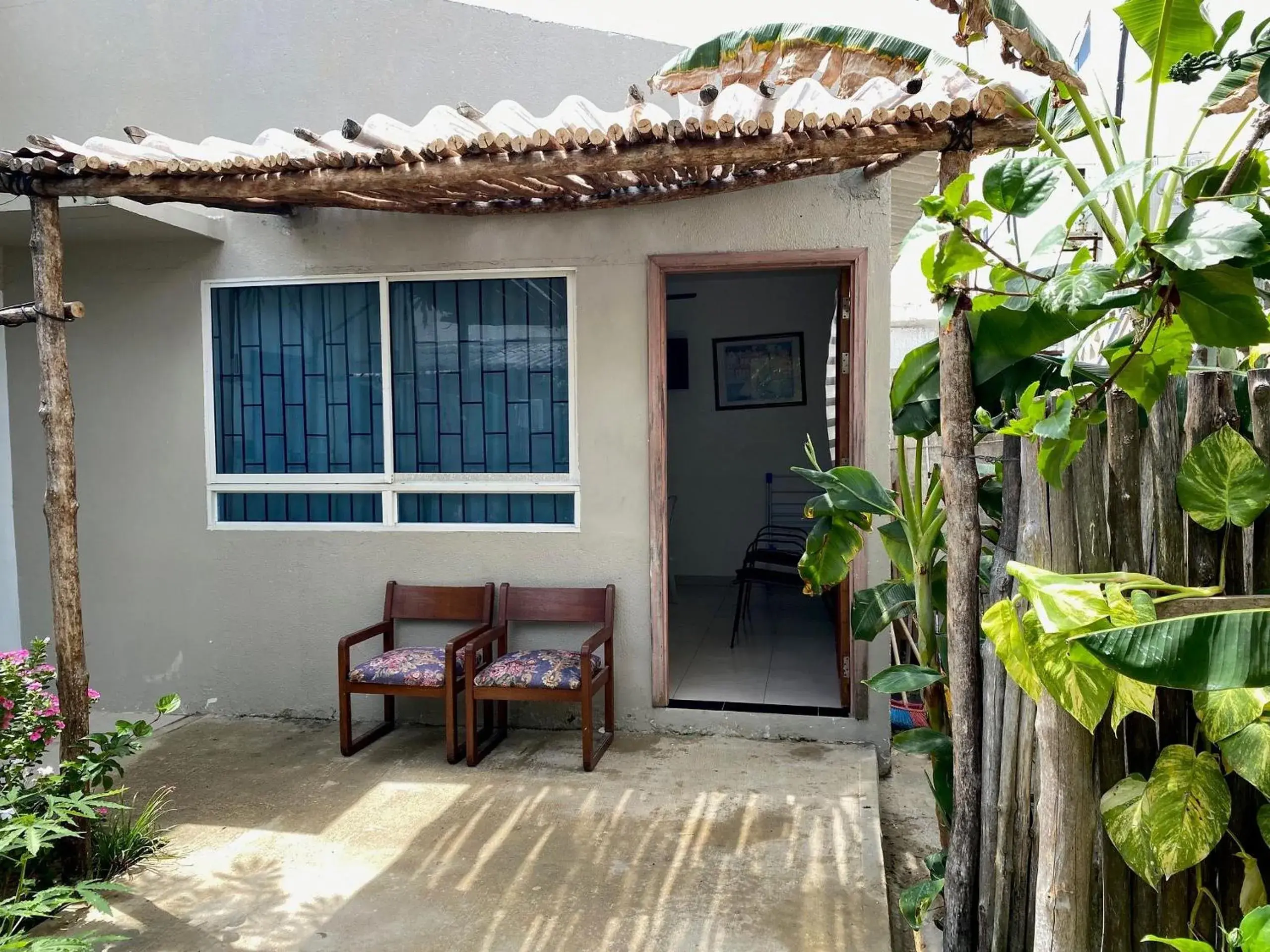 Two-Bedroom House in Casa de Playa Manecal Two-Bedroom House in Casa de Playa Manecal