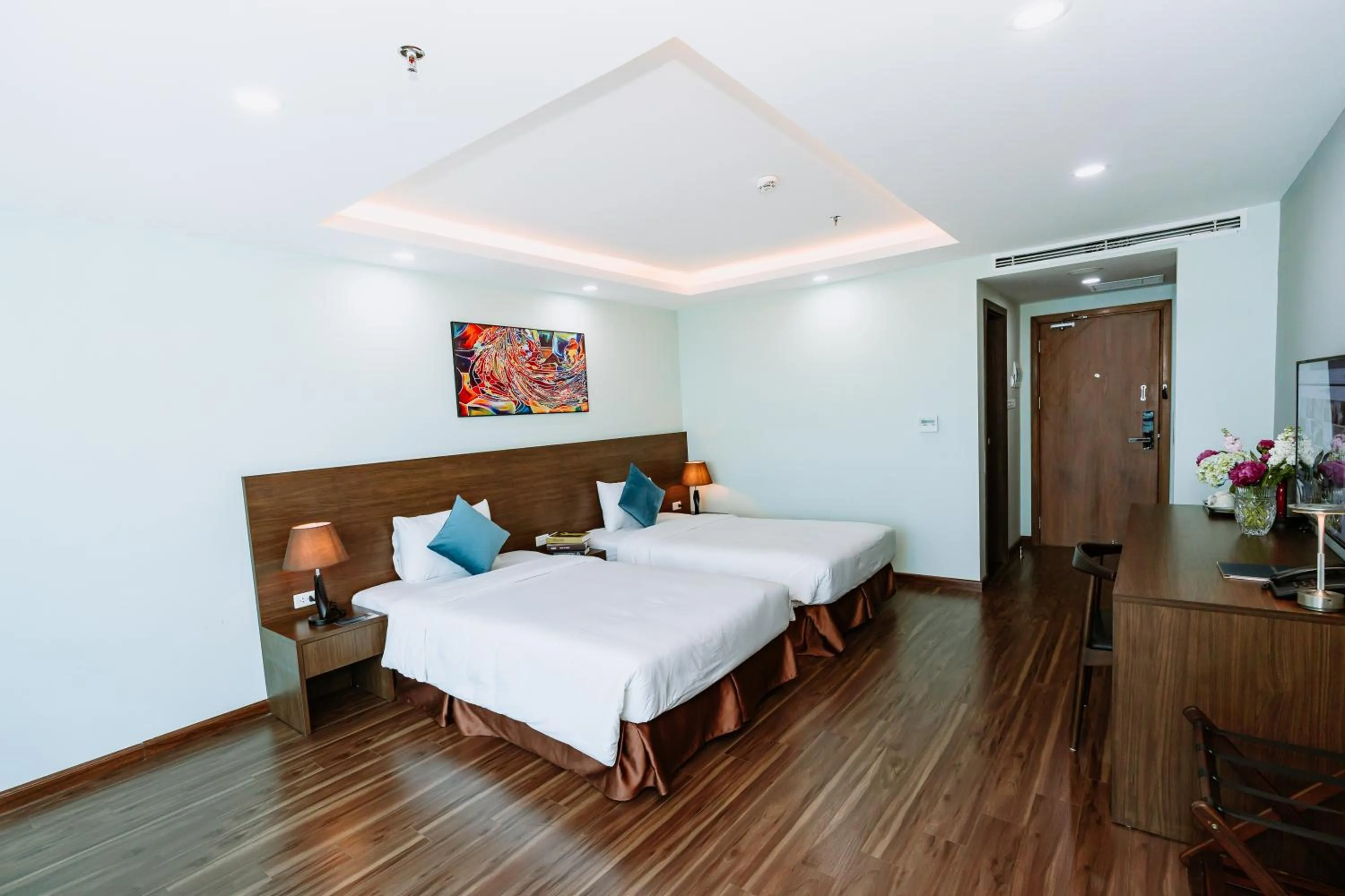 Bedroom, Bed in Legend Westlake Hotel