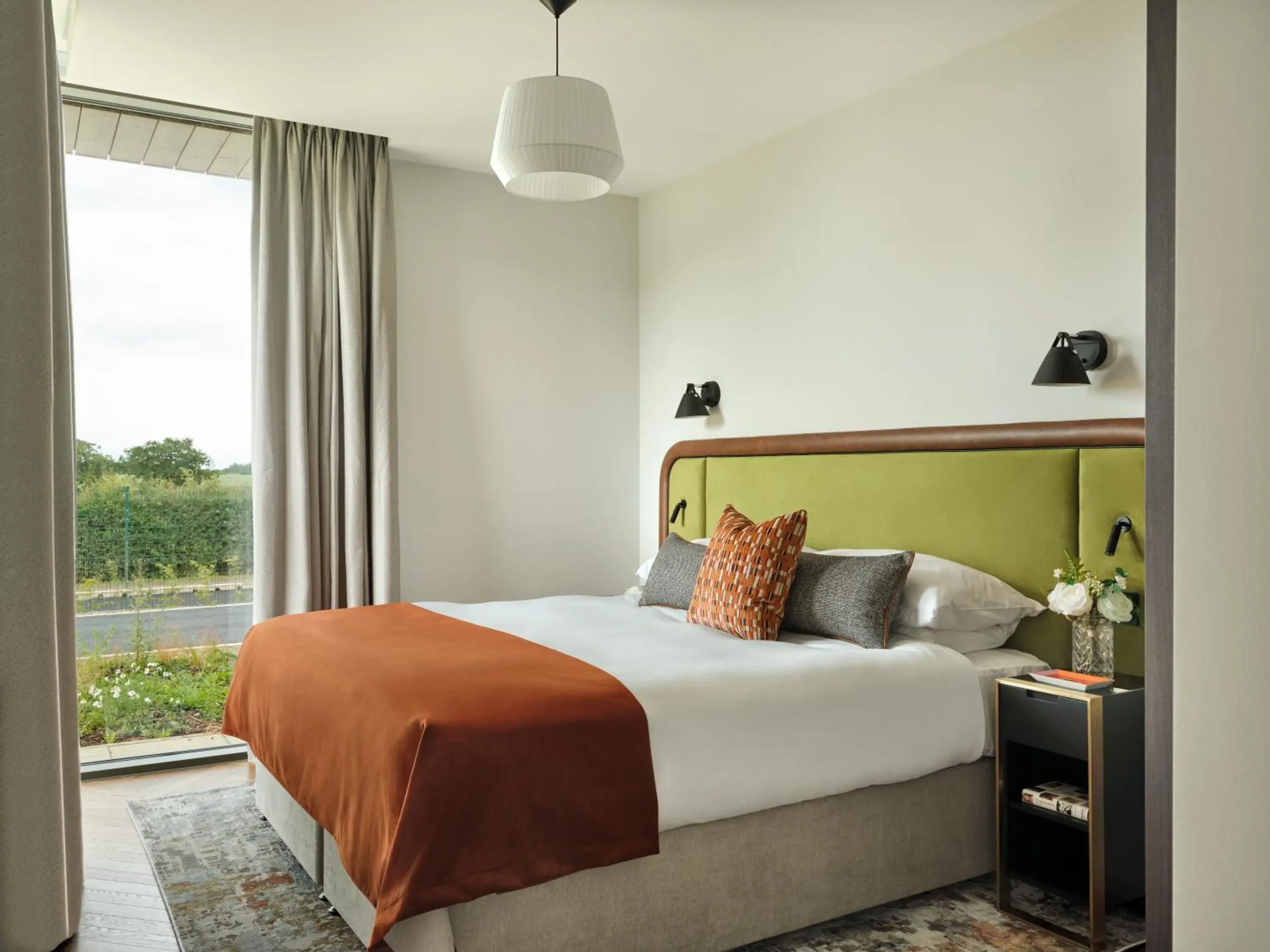 Bed in Escapade Silverstone Bed in Escapade Silverstone