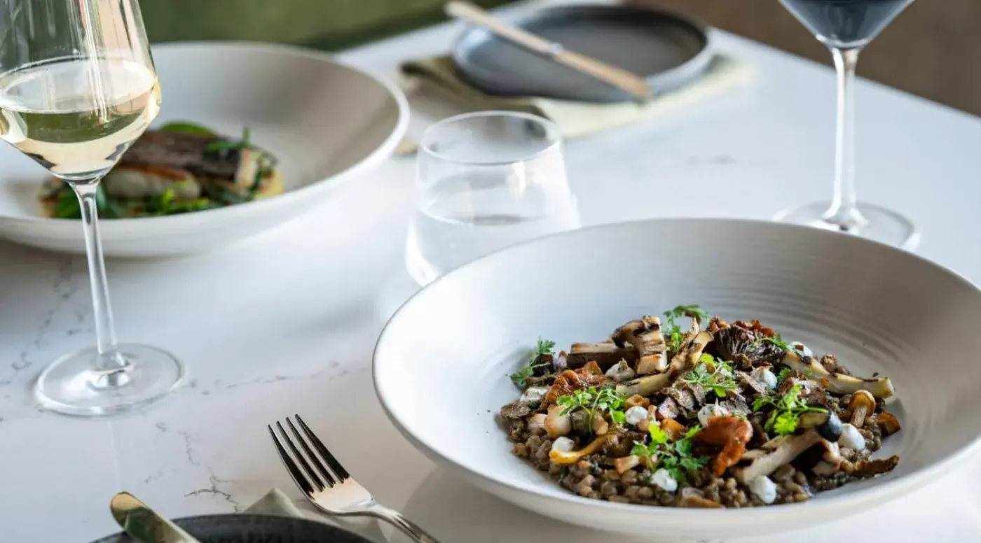 Restaurant/places to eat in Escapade Silverstone Restaurant/places to eat in Escapade Silverstone