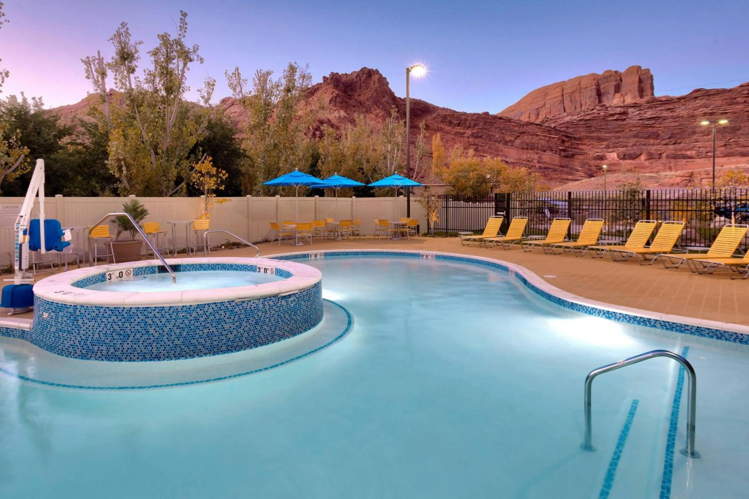 Swimming pool in Fairfield Inn & Suites by Marriott Moab