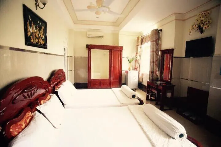 Tan Dat Hoa Hotel & Massage