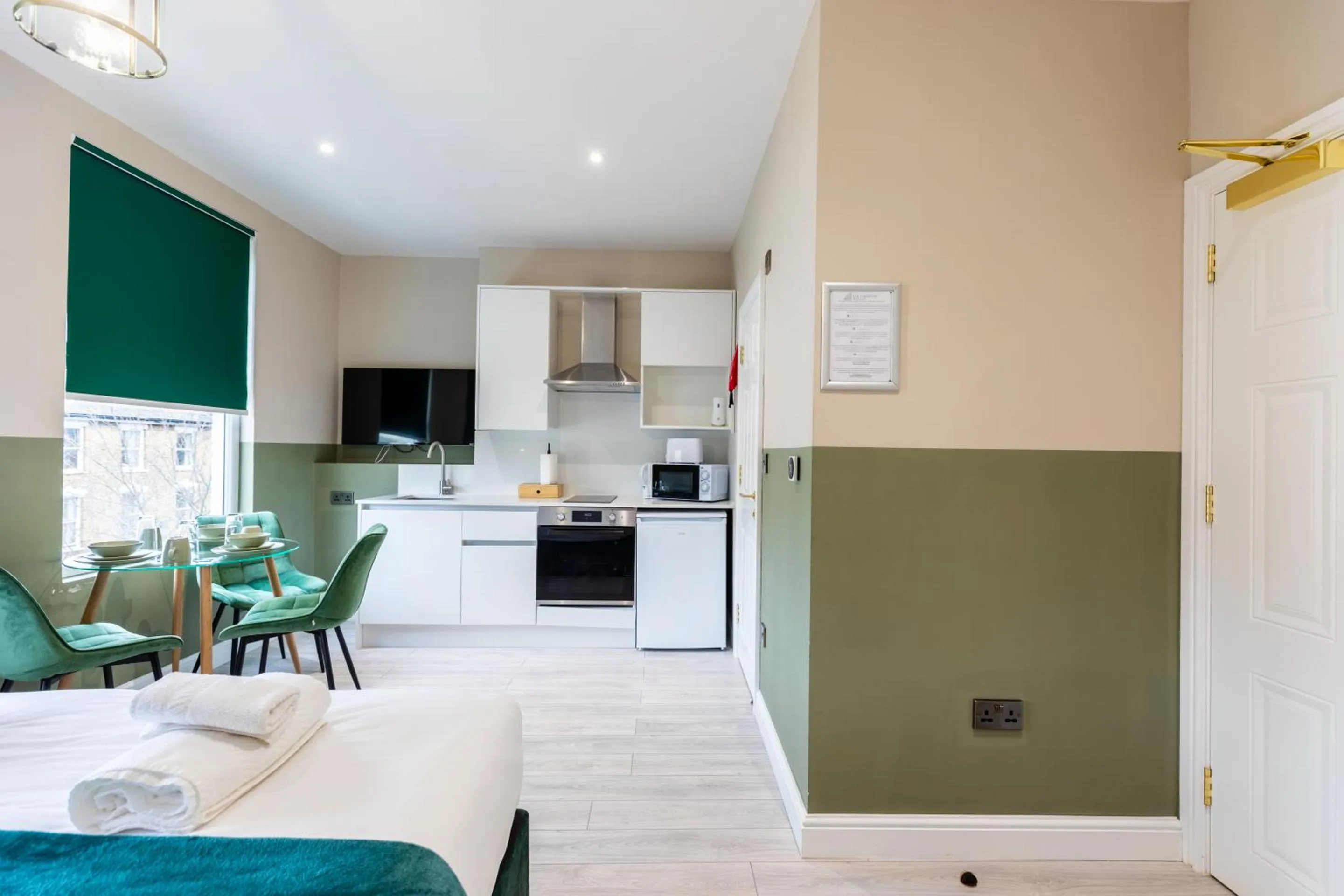 Kitchen or kitchenette in The Chapter Hotels - Finsbury Park