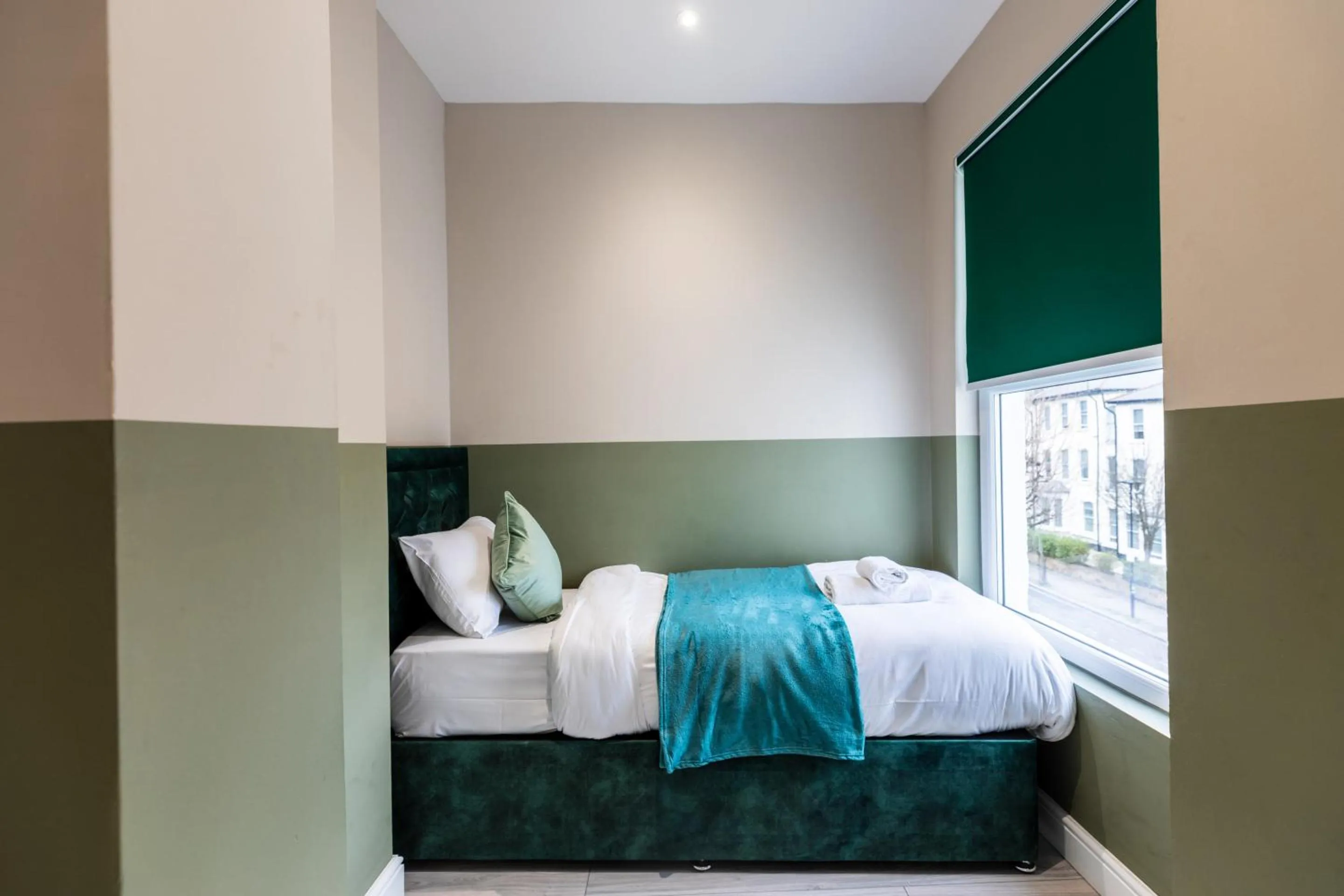 Bedroom, Bed in The Chapter Hotels - Finsbury Park