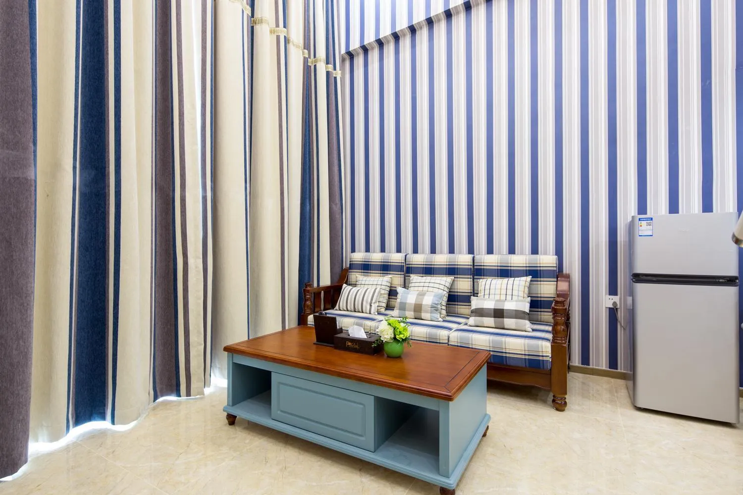 Living room in Serveyou International Apartment - Free Airport Pickup Service & Free Canton Fair Shuttle Bus