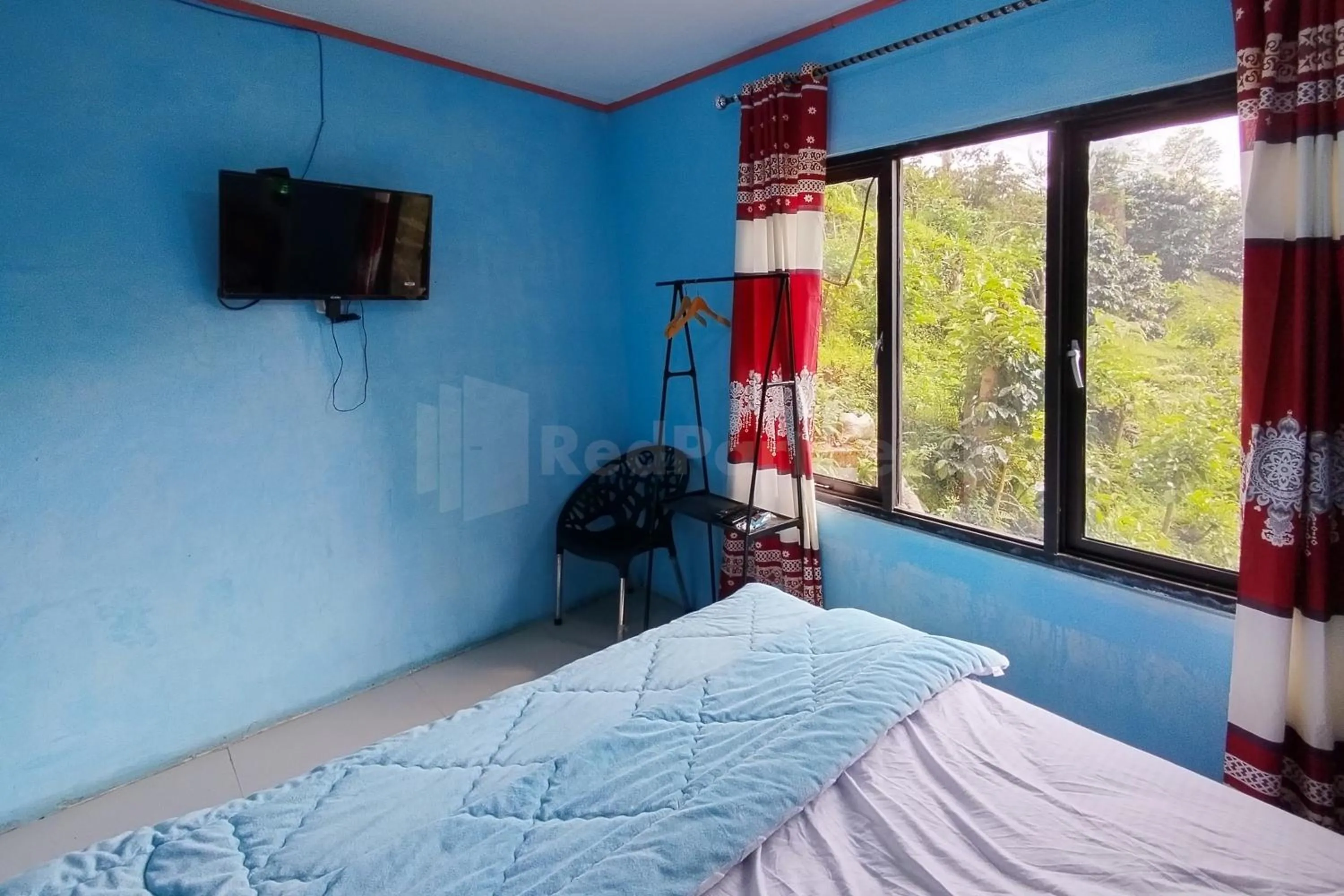 Bedroom, Bed in AS Resto,Café & Hotel Mitra RedDoorz