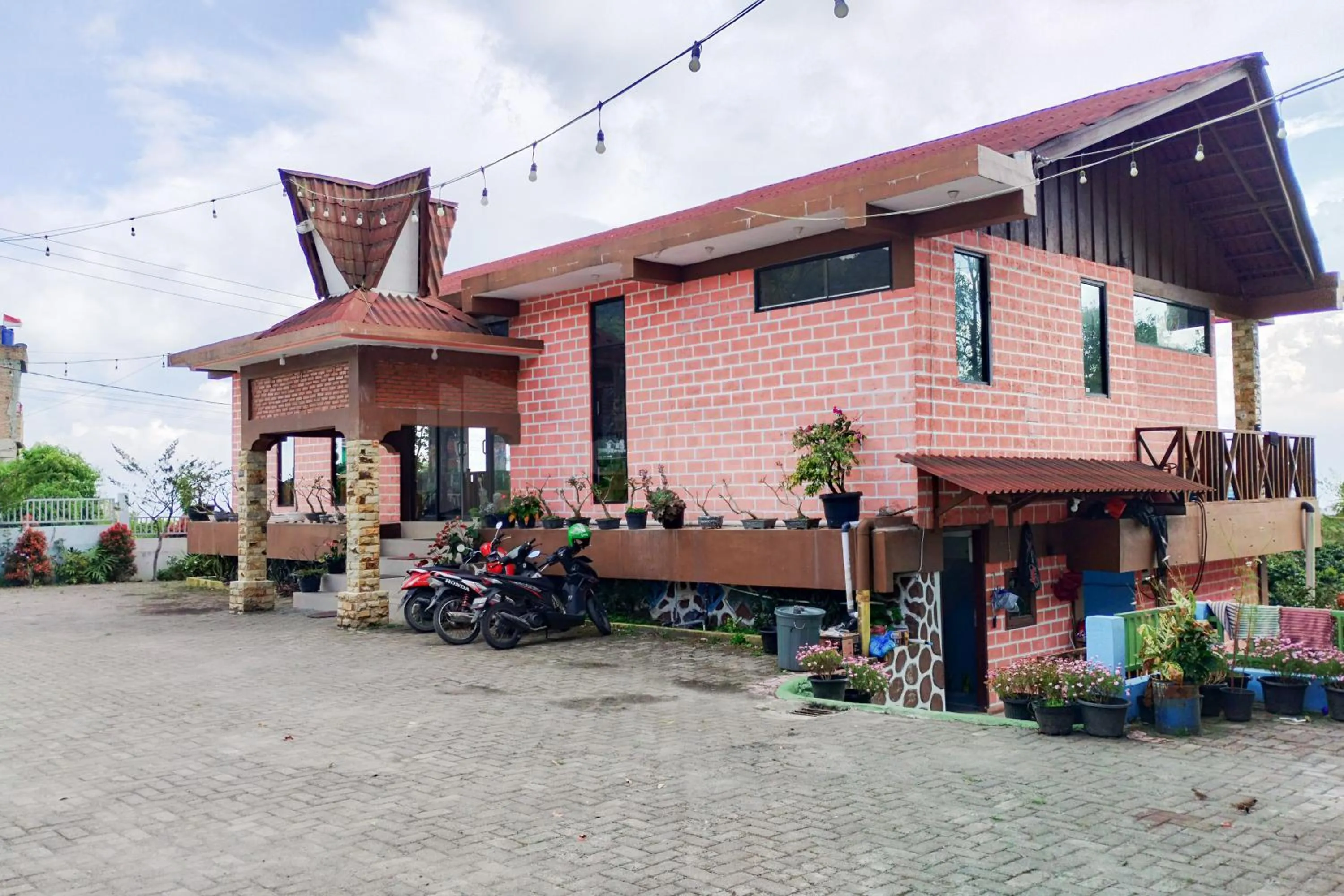 Property building in AS Resto,Café & Hotel Mitra RedDoorz