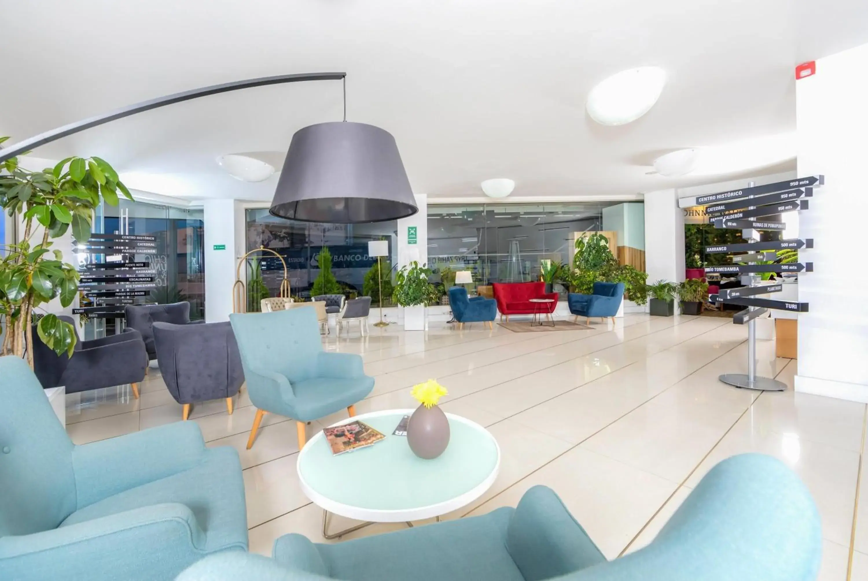 Lobby or reception in TRYP by Wyndham Cuenca Zahir Lobby or reception in TRYP by Wyndham Cuenca Zahir