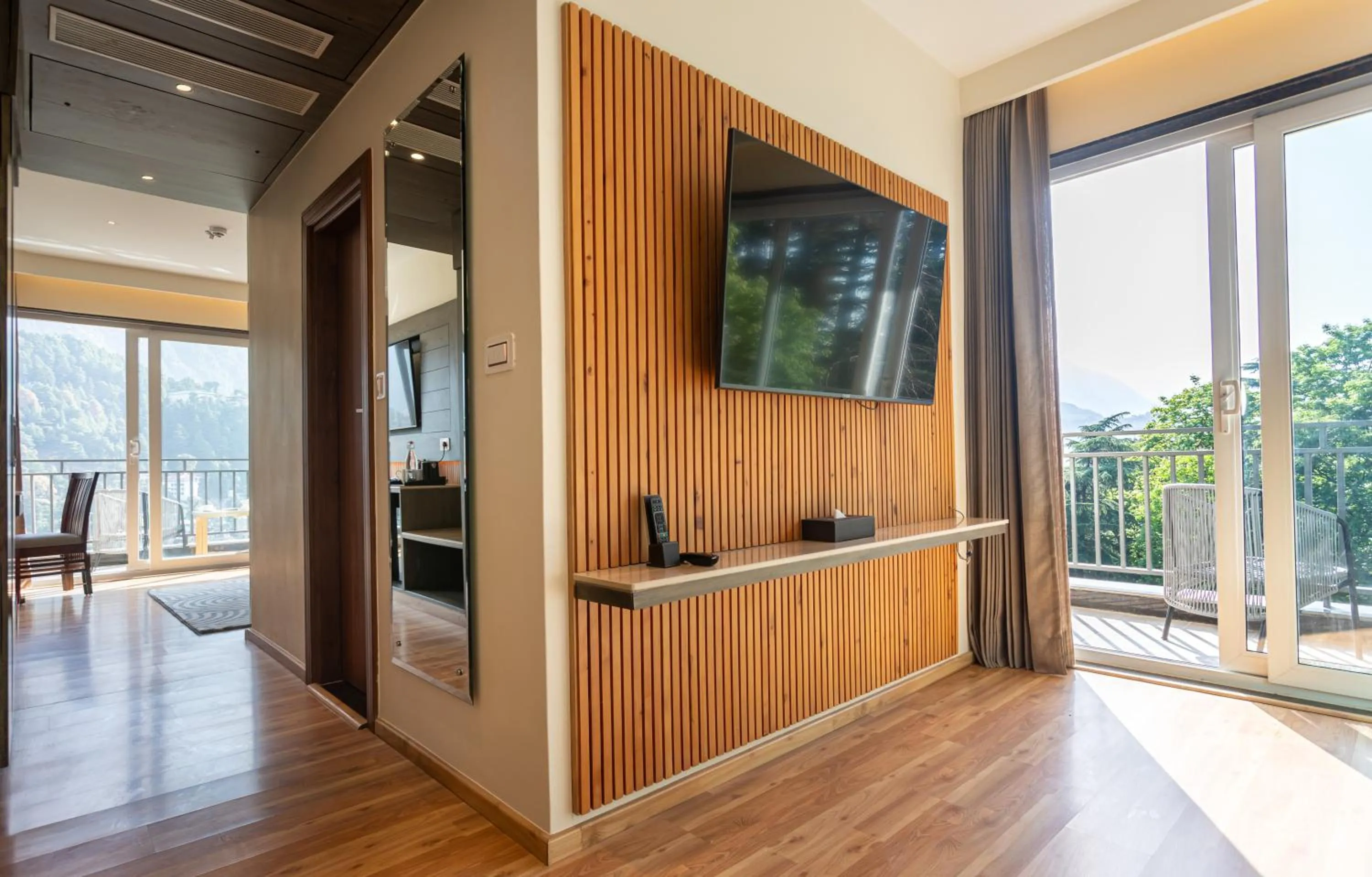 Suite in The Belvedere Himalayan Retreat, Mcleodganj, Dharamshala - By Leisure Hotels