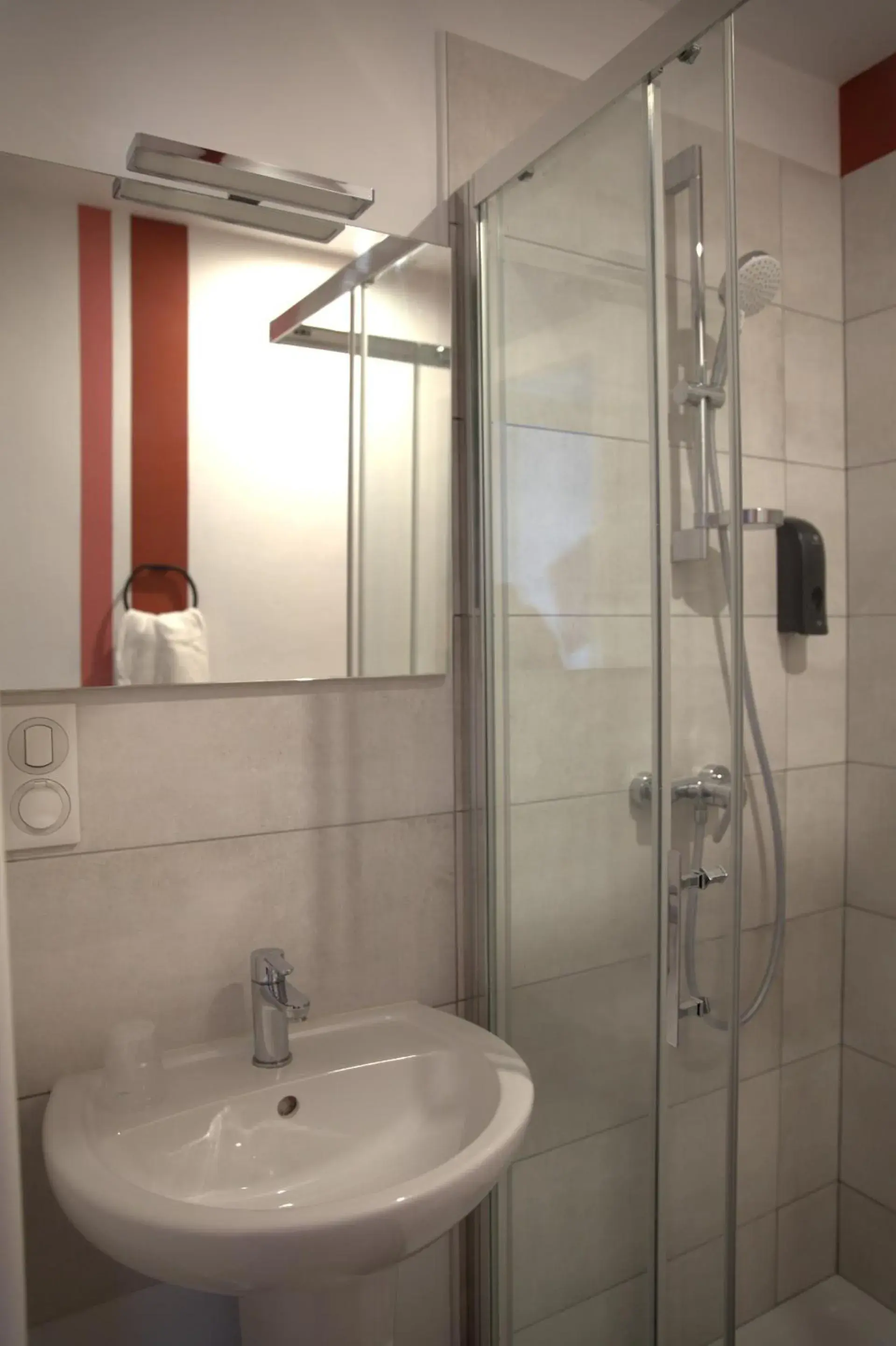 Bathroom in RELAIS 375 Bathroom in RELAIS 375