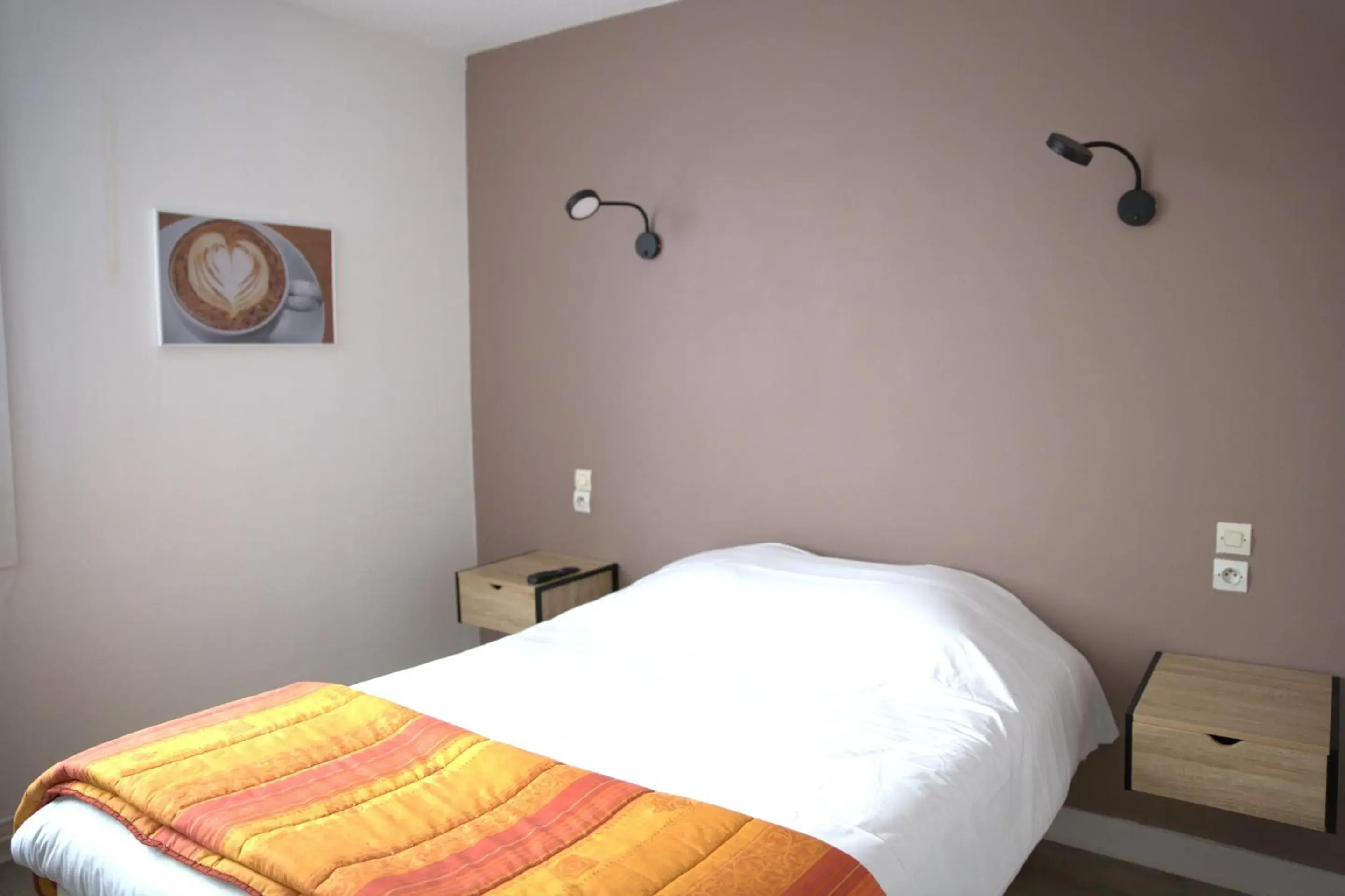 Bedroom, Bed in RELAIS 375 Bedroom, Bed in RELAIS 375