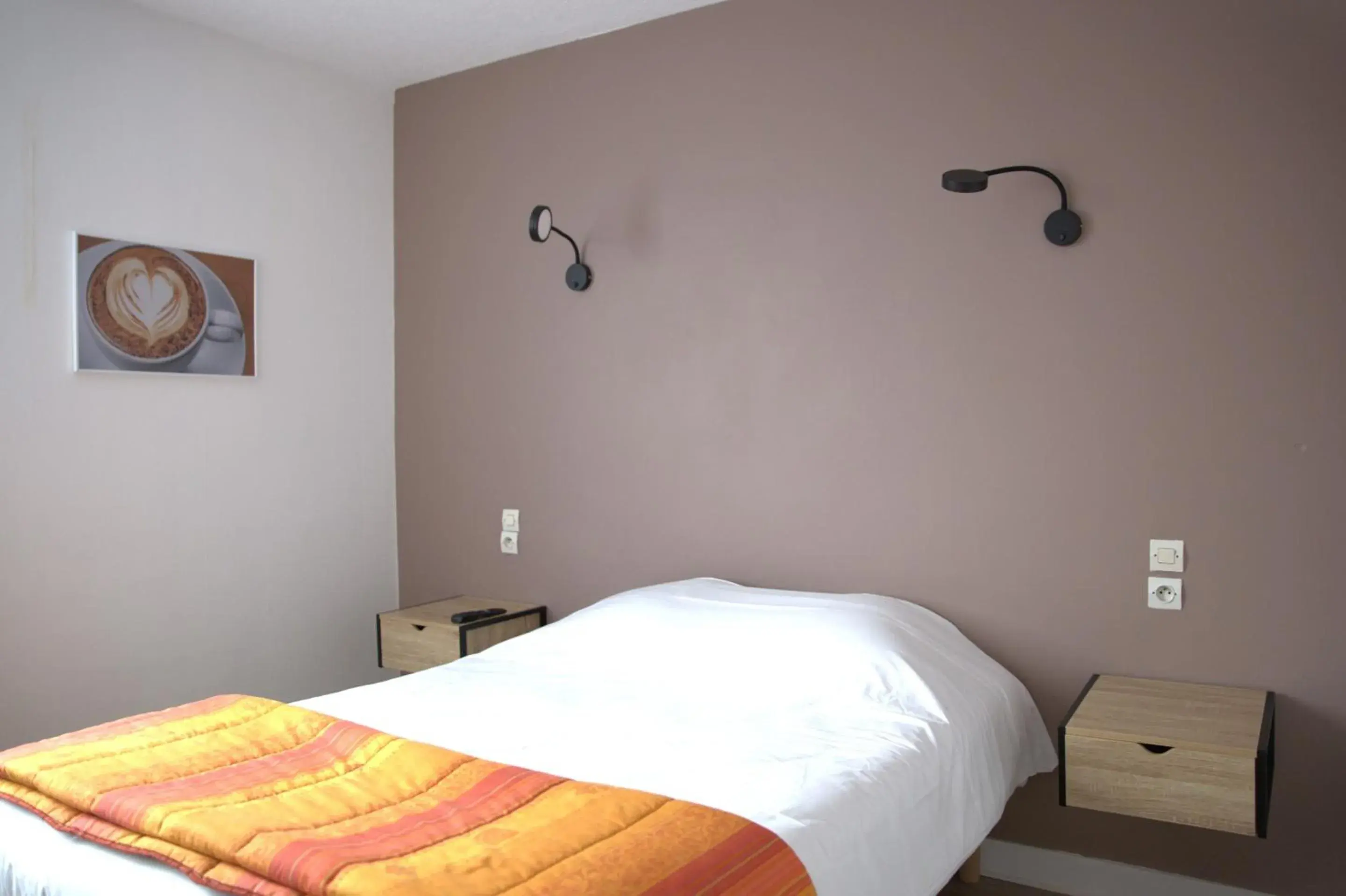 Bedroom, Bed in RELAIS 375 Bedroom, Bed in RELAIS 375