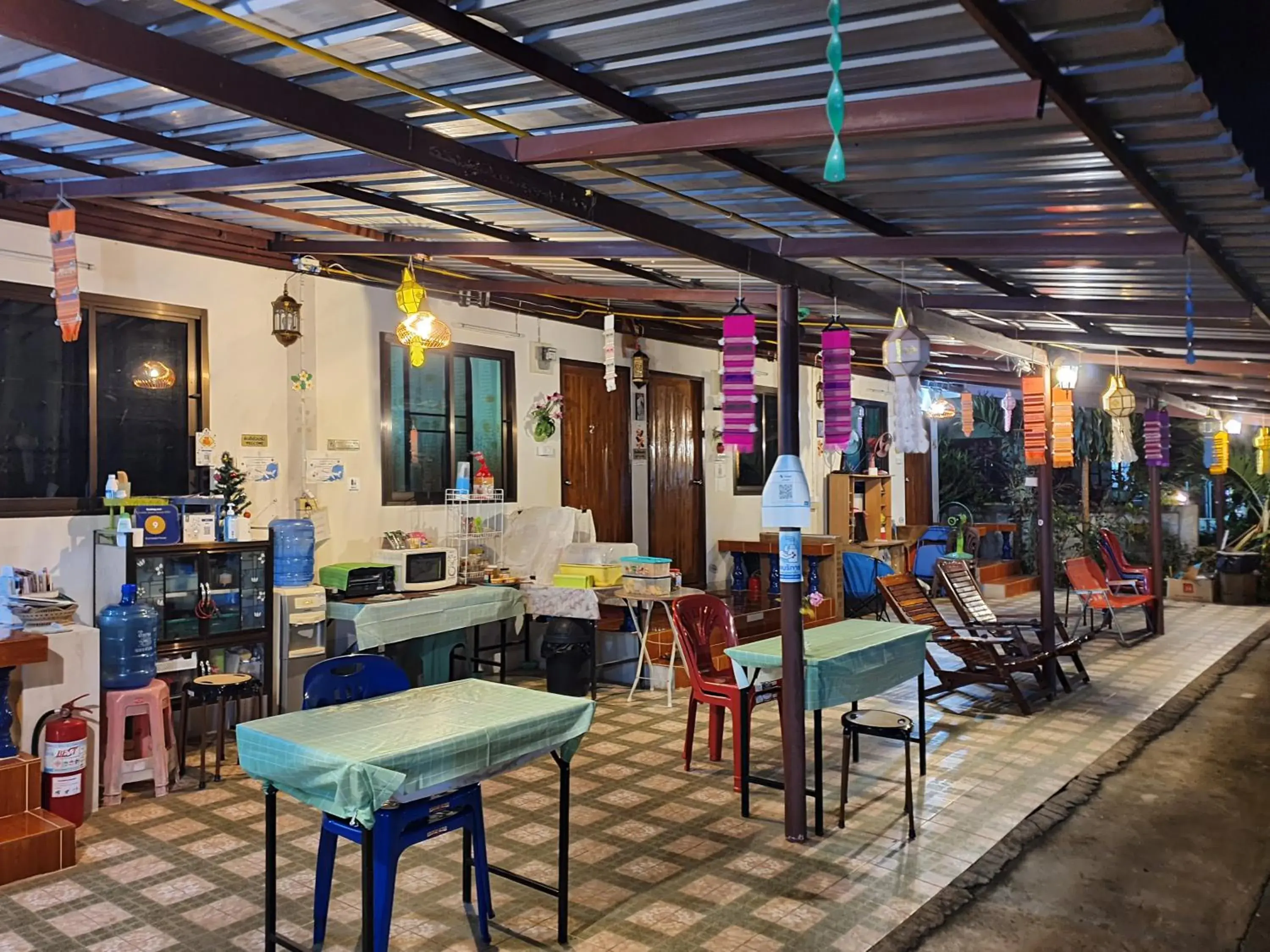 Facade/entrance in Bunrapee House Facade/entrance in Bunrapee House