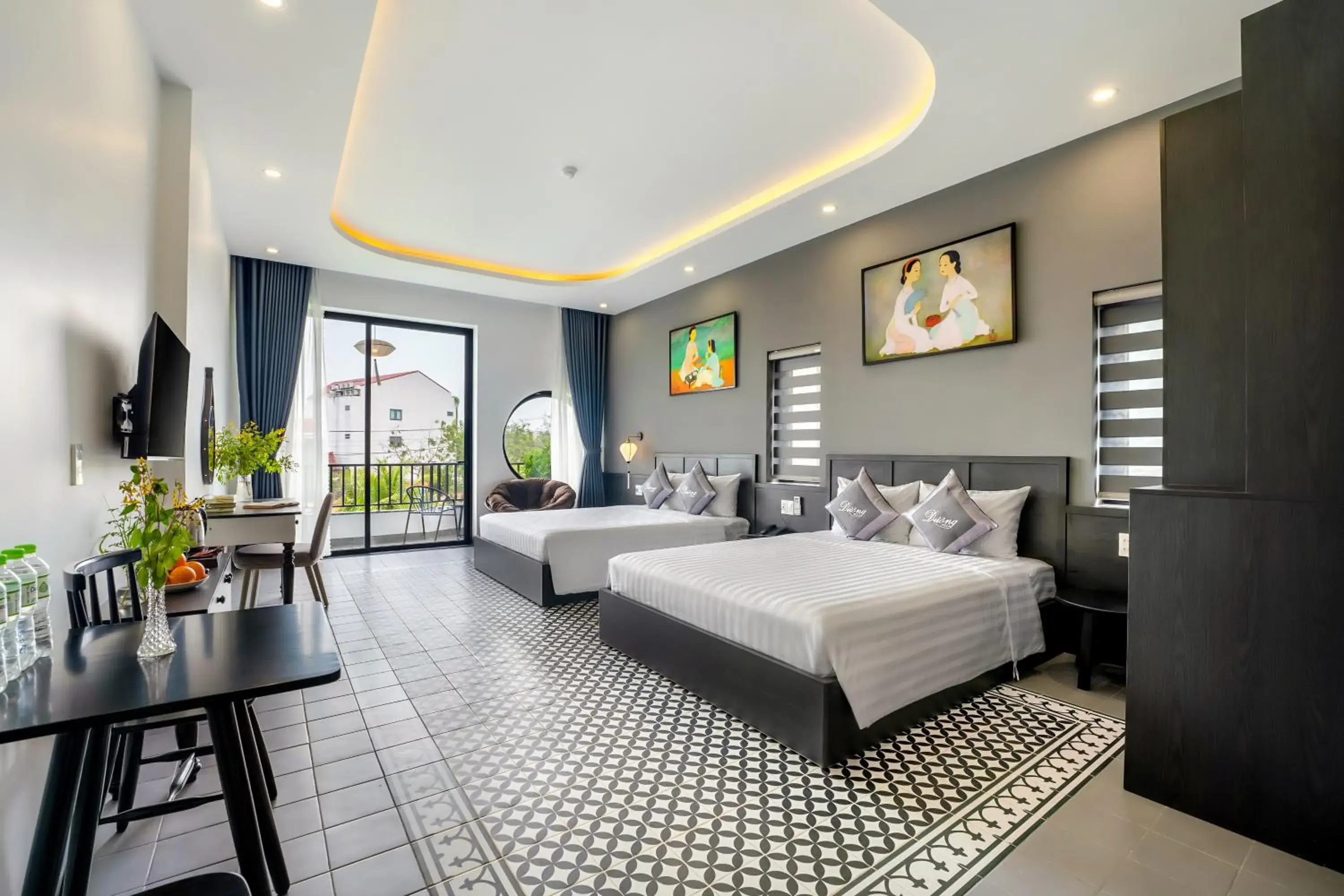 Family Room with Balcony in Dương Villa Family Room with Balcony in Dương Villa