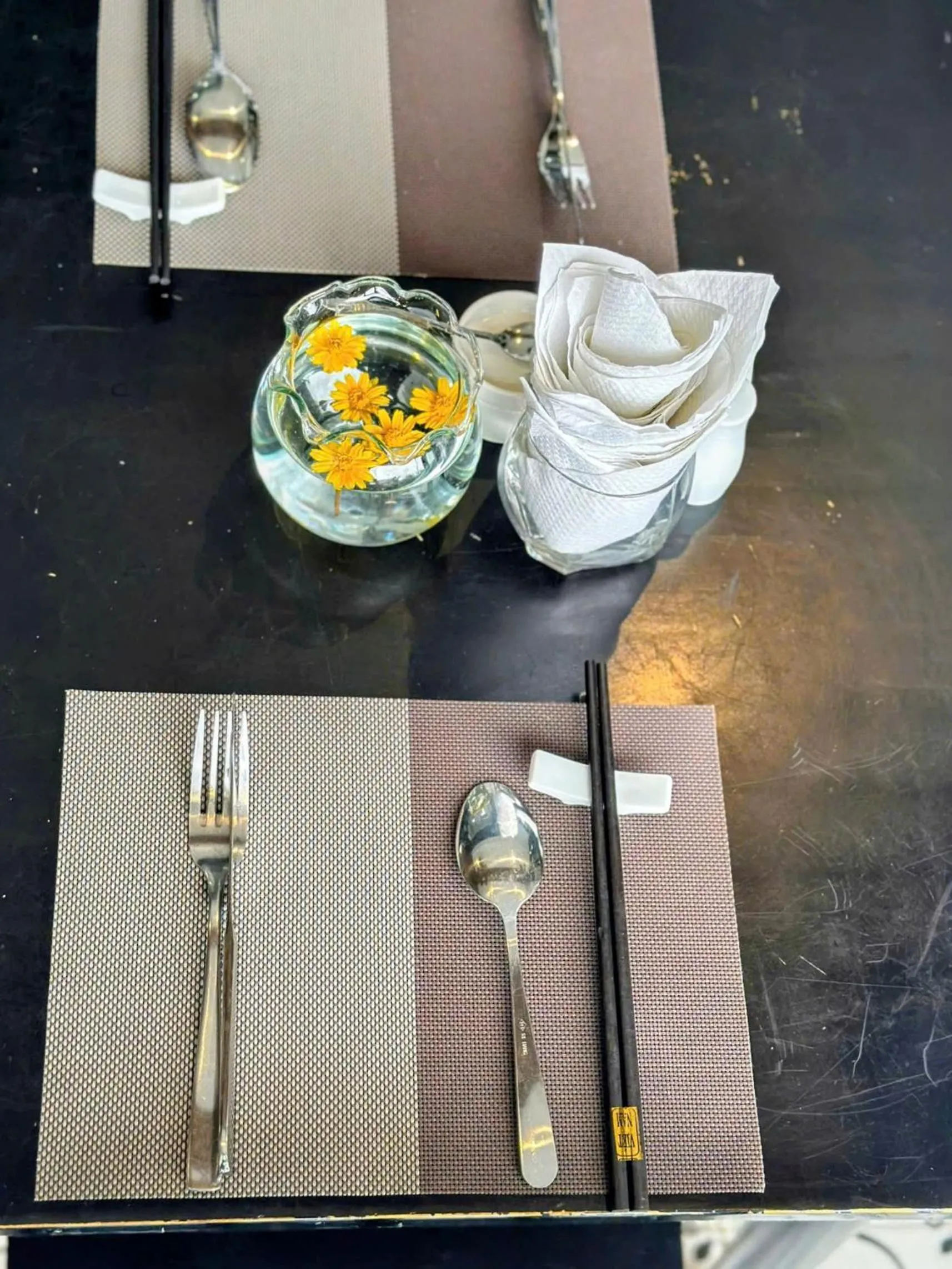 Restaurant/places to eat in Dương Villa