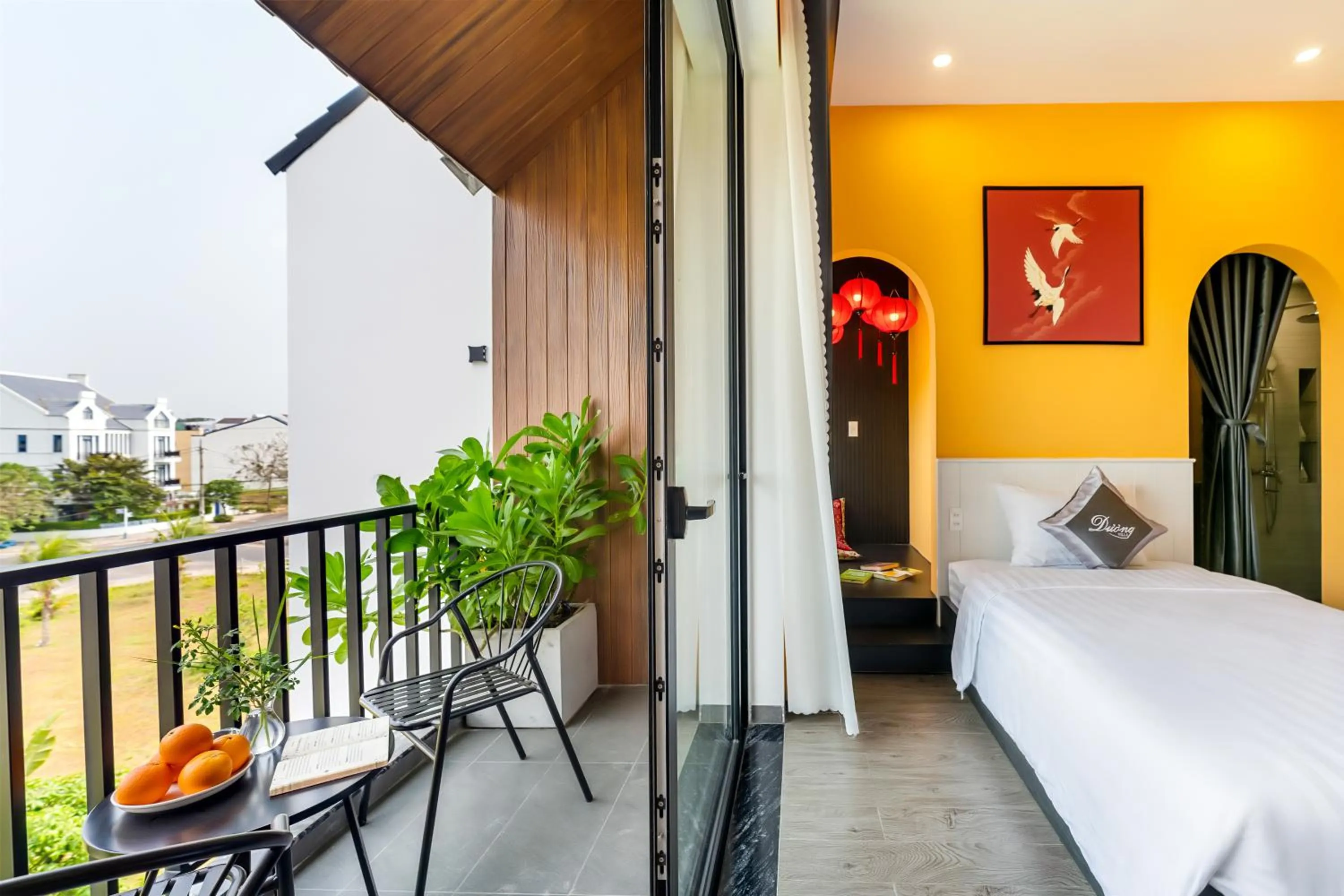 View (from property/room), Bed in Dương Villa