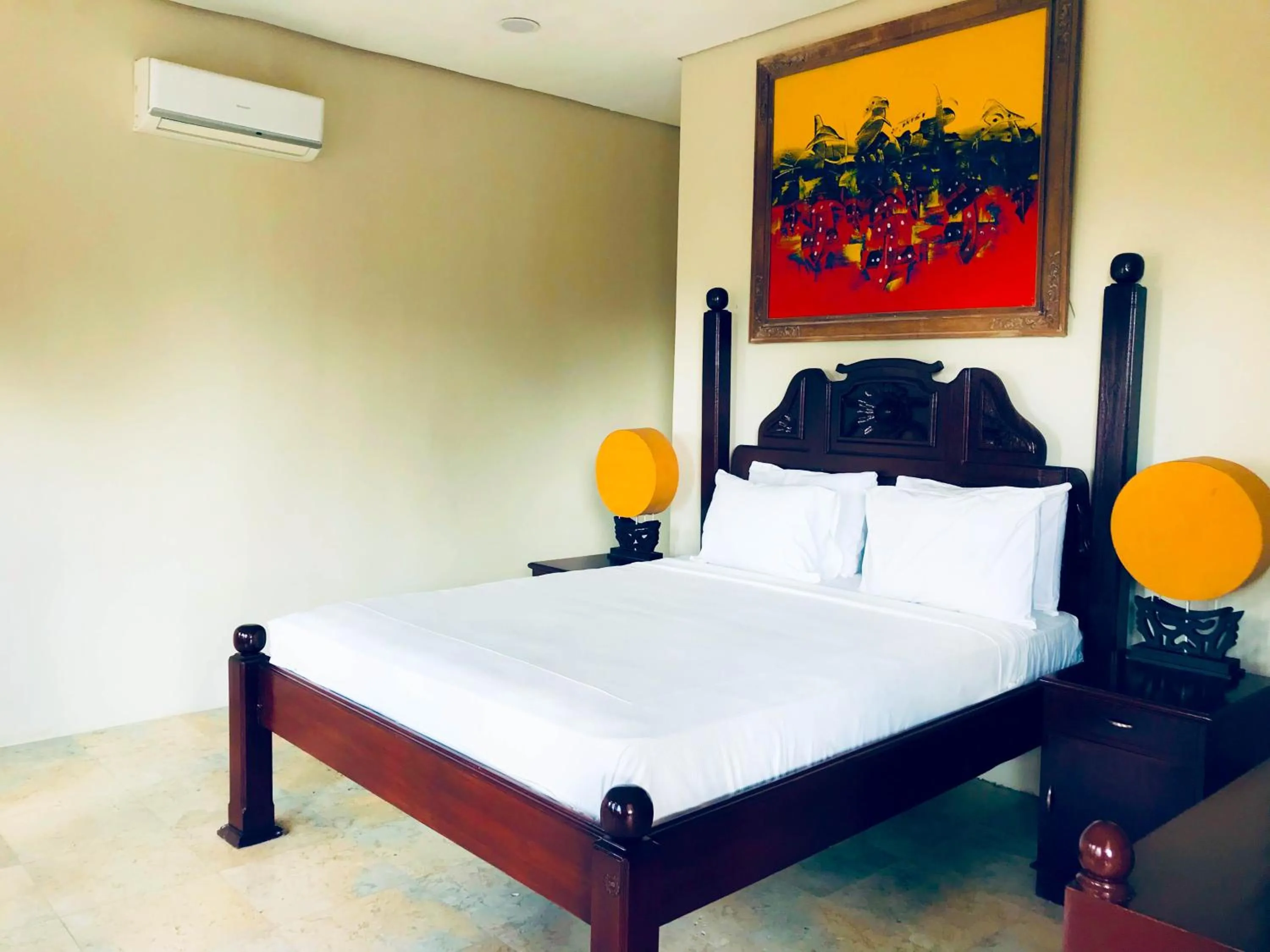 Bed in Imaj Private Villas