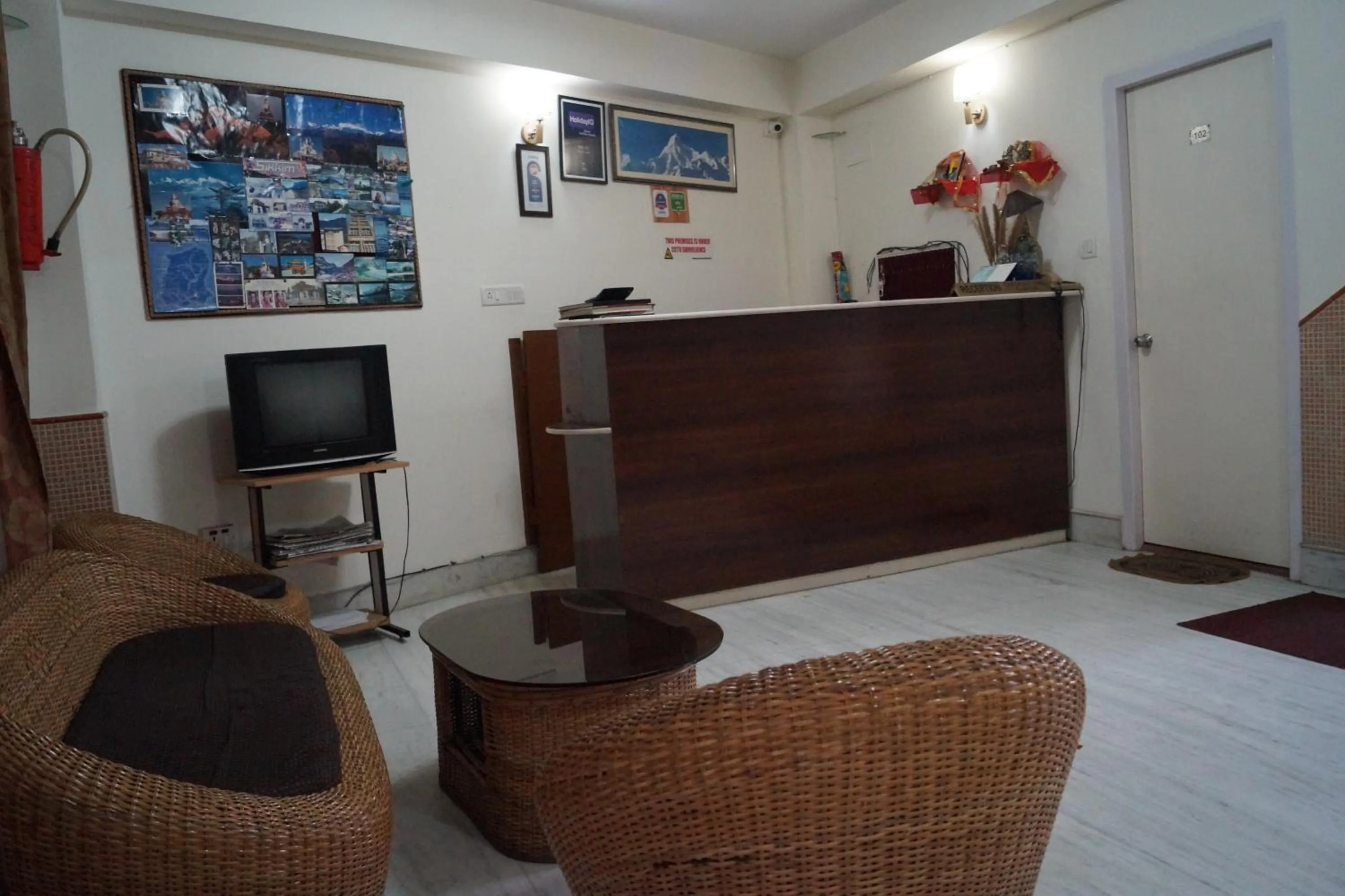 Lobby or reception in Hotel Renam