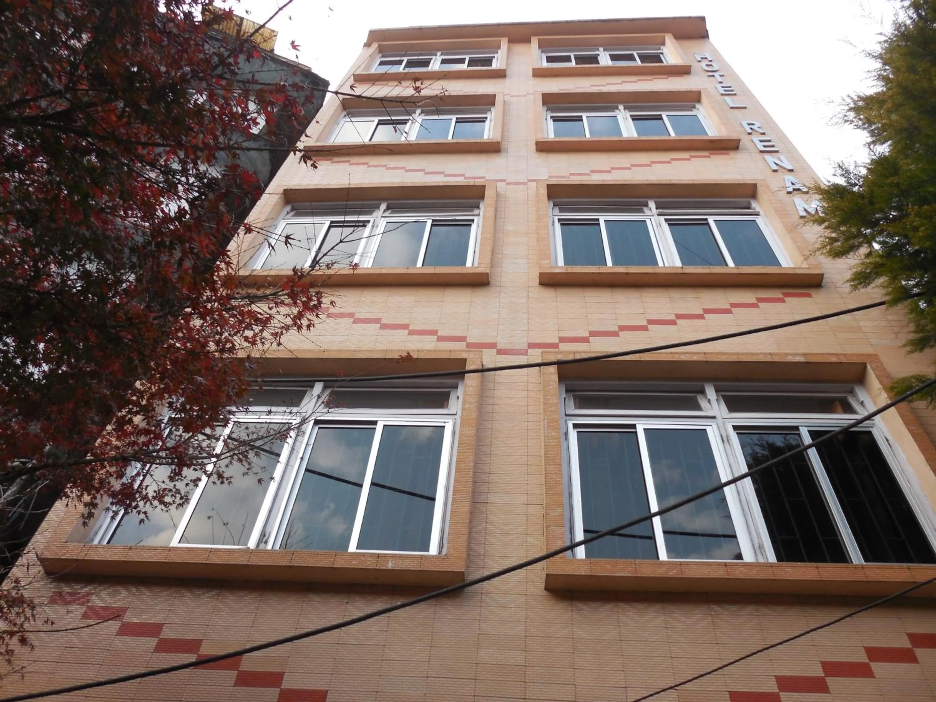 Property building in Hotel Renam