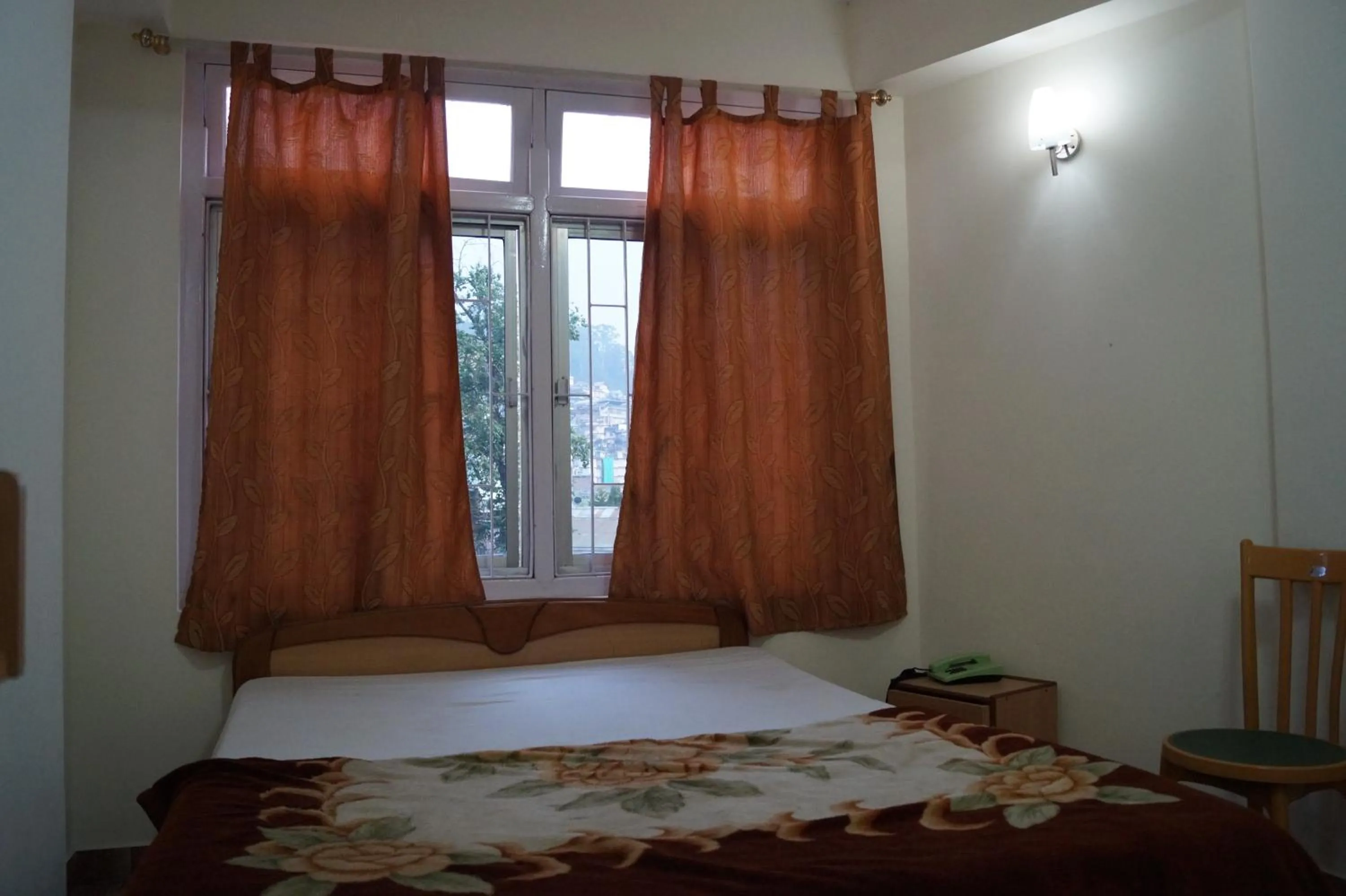 Bedroom, Bed in Hotel Renam