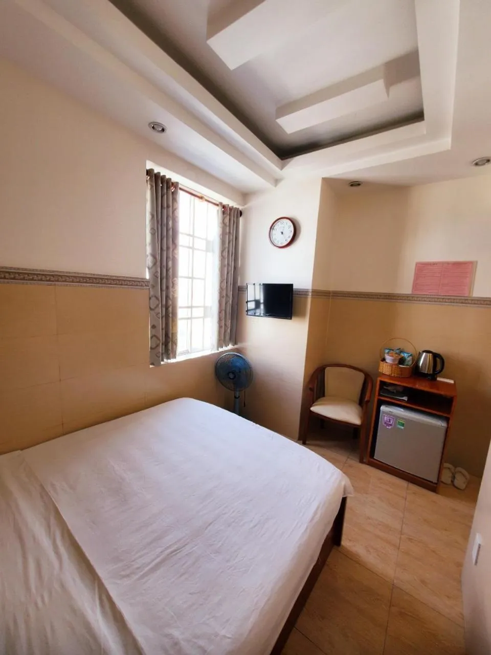 Photo of the whole room, Bed in Thanh An Hotel