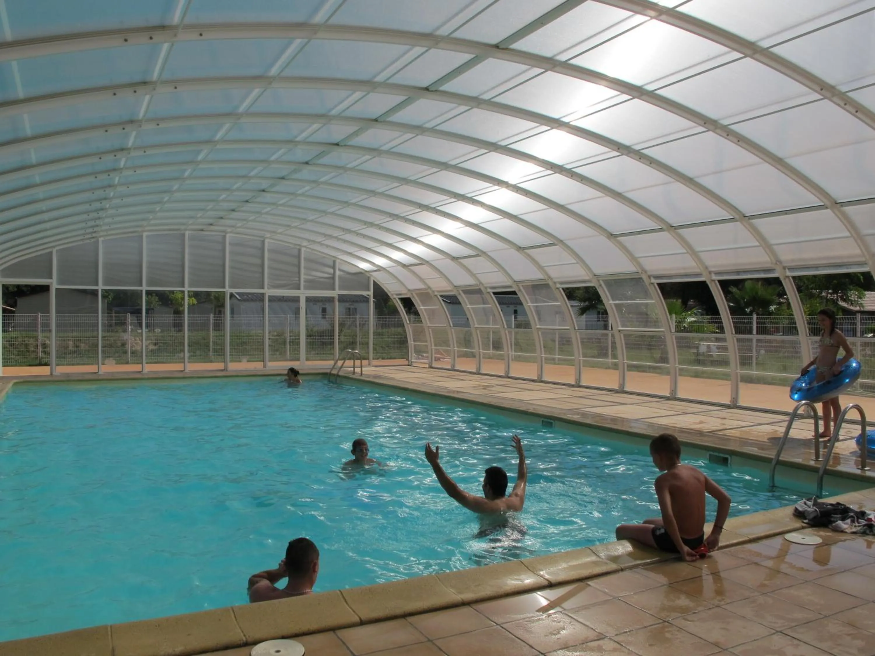 Swimming pool in L'Hôtel du Méditerranée