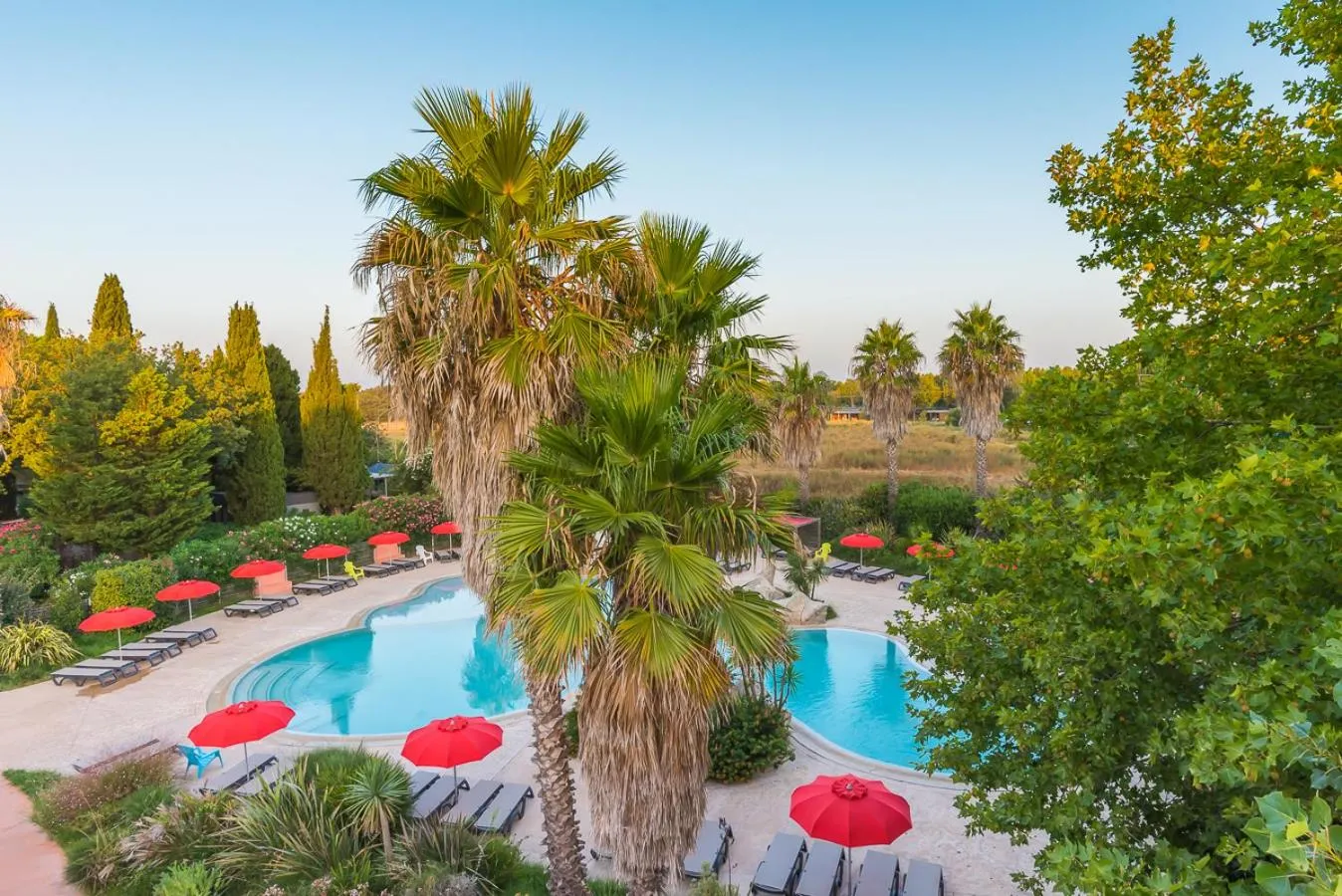 Garden in L'Hôtel du Méditerranée