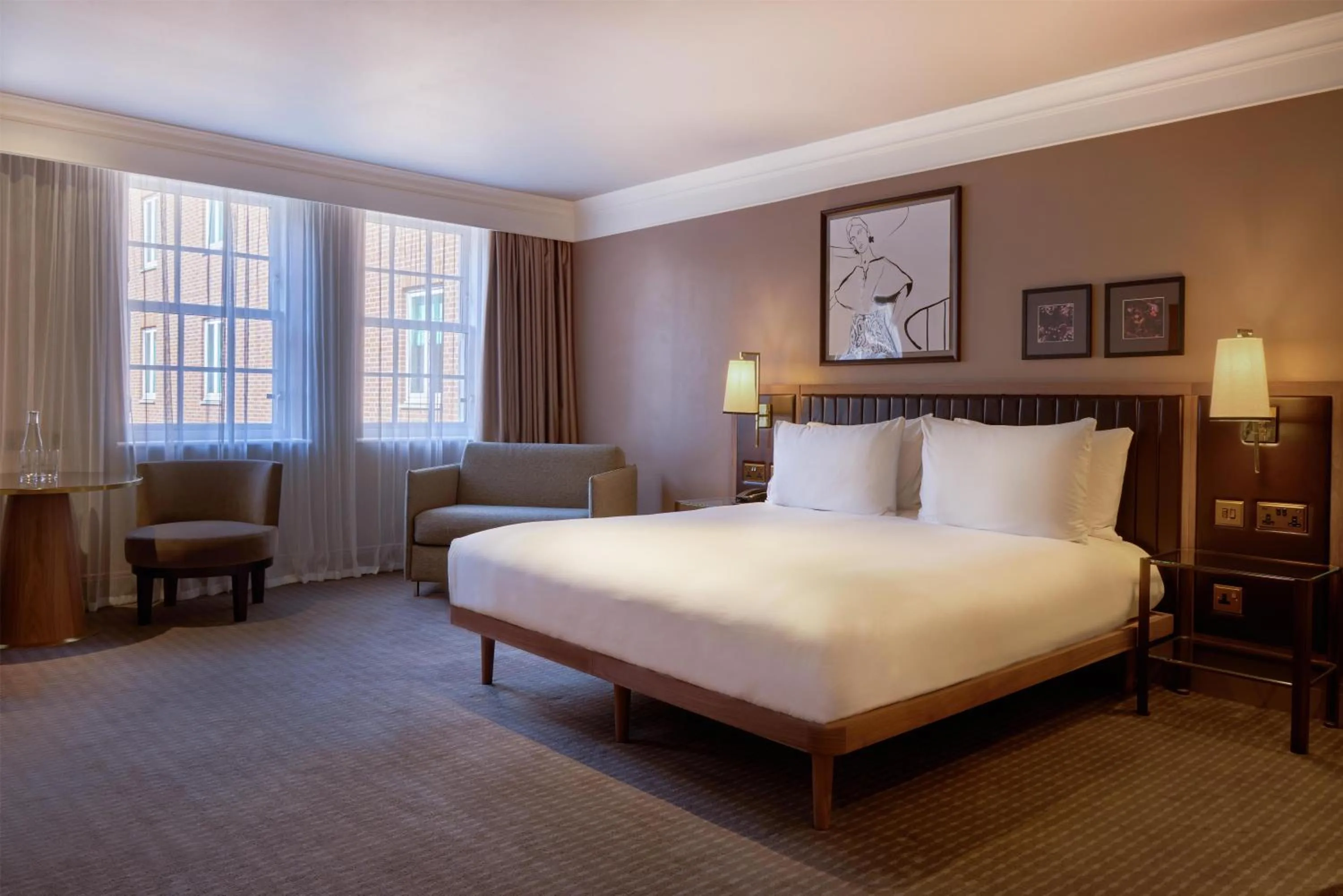 Bedroom, Bed in The May Fair, A Radisson Collection Hotel, Mayfair London