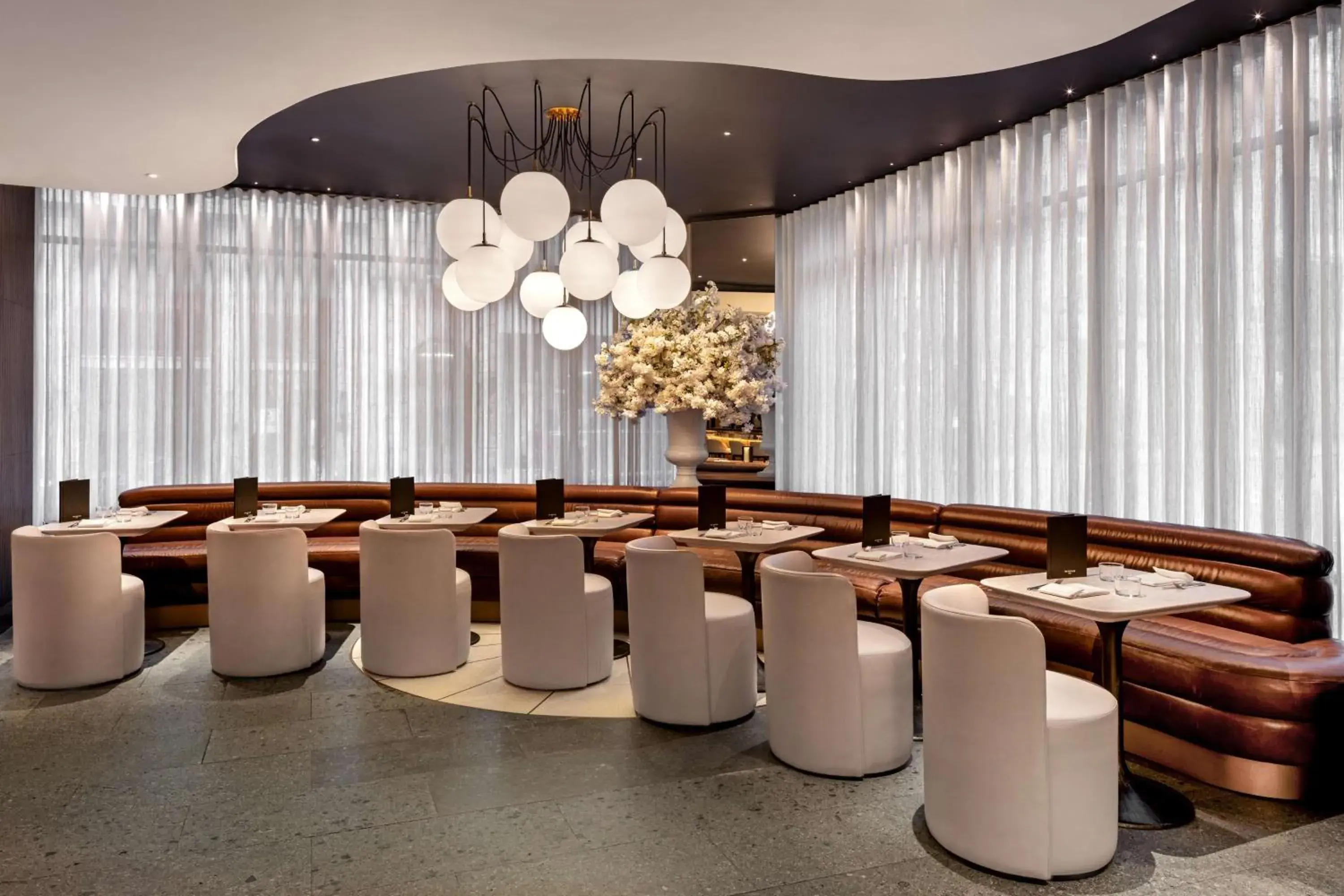 Lounge or bar in The May Fair, A Radisson Collection Hotel, Mayfair London Lounge or bar in The May Fair, A Radisson Collection Hotel, Mayfair London