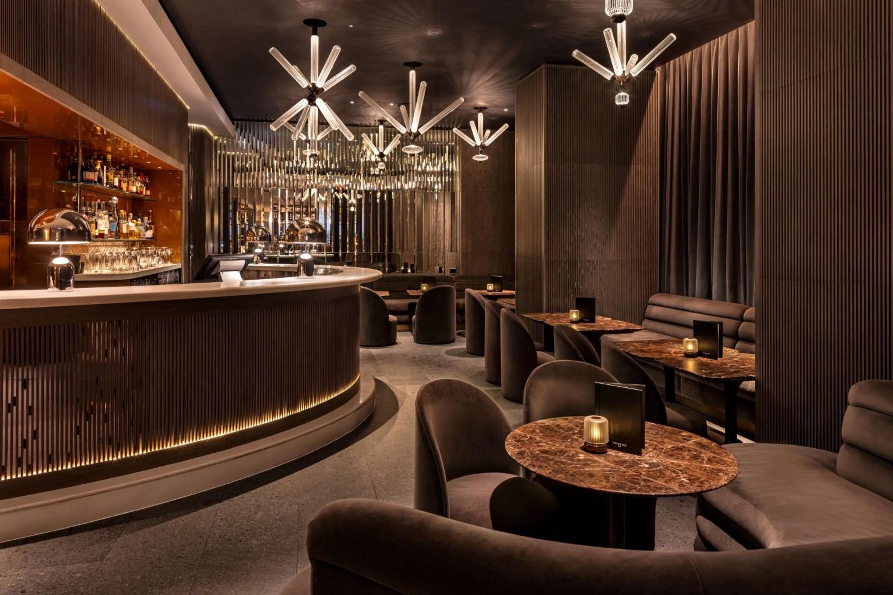 Lounge or bar in The May Fair, A Radisson Collection Hotel, Mayfair London