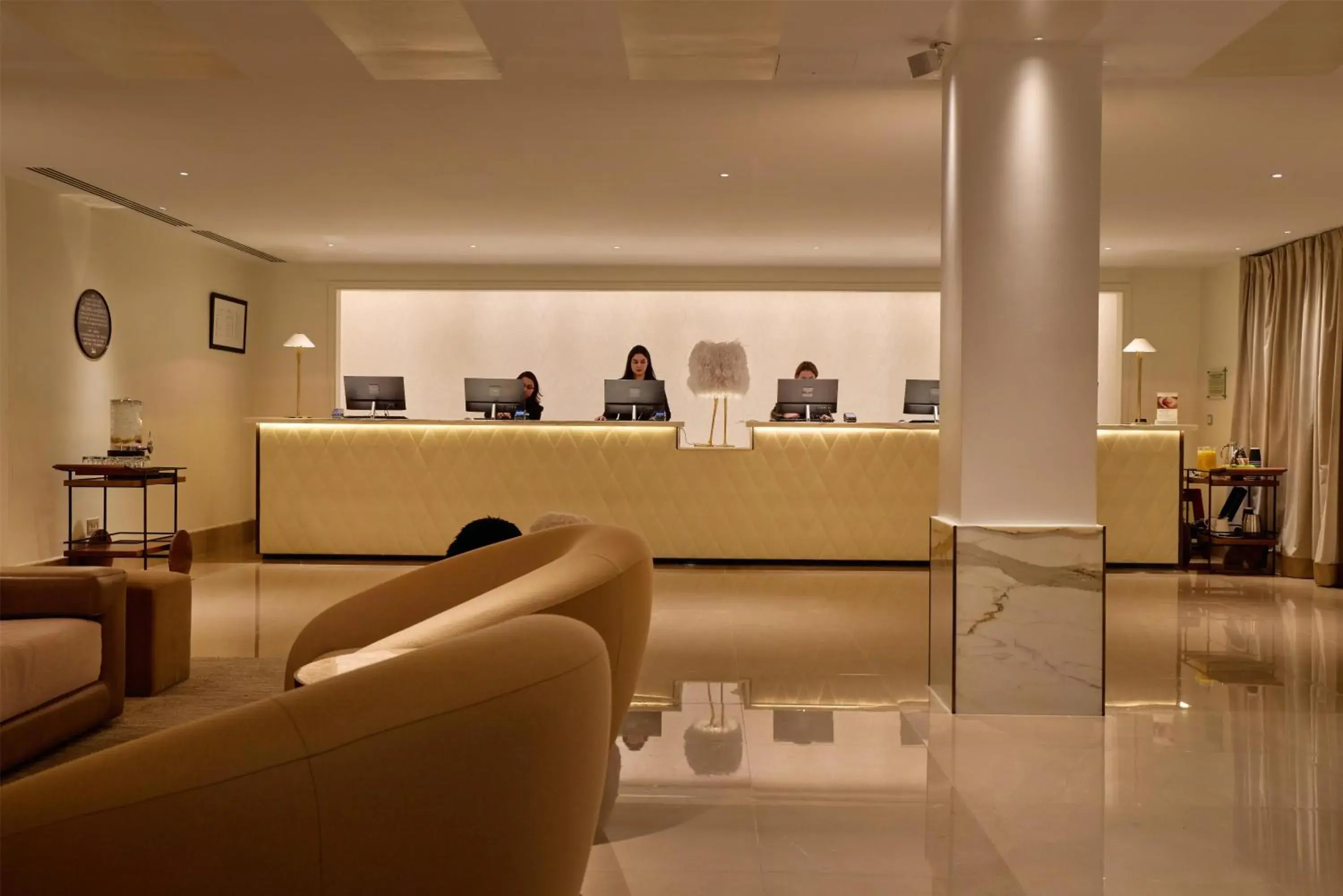 Lobby or reception in The May Fair, A Radisson Collection Hotel, Mayfair London Lobby or reception in The May Fair, A Radisson Collection Hotel, Mayfair London