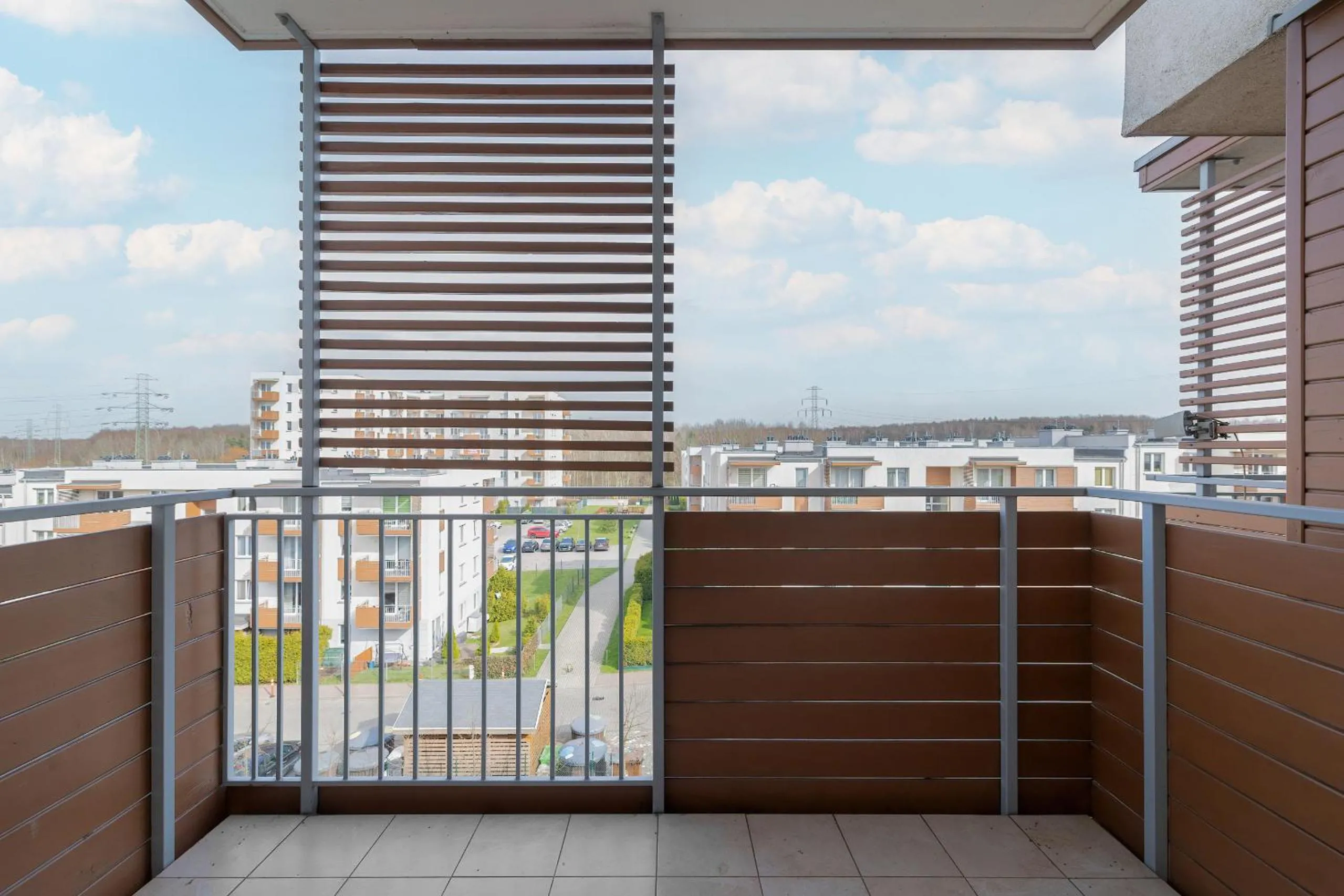 Bażantów Studio with Balcony Katowice by Noclegi Renters