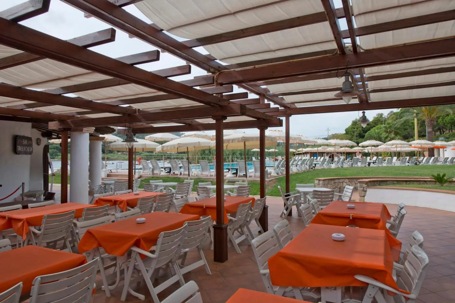 Restaurant/places to eat in Hotel Cala di Mola
