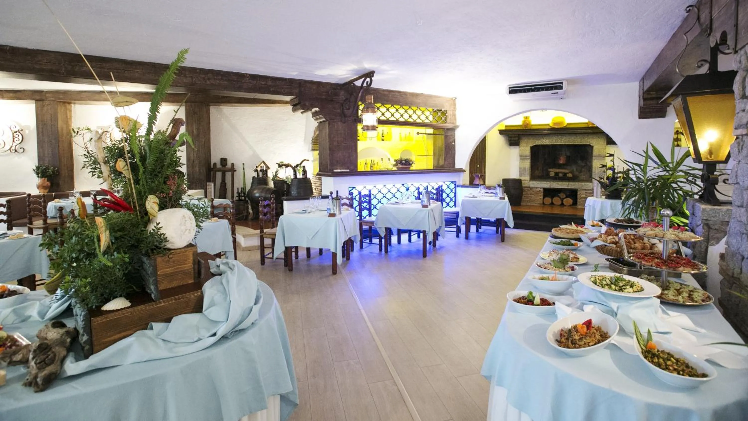 Restaurant/places to eat in Hotel Cala di Mola
