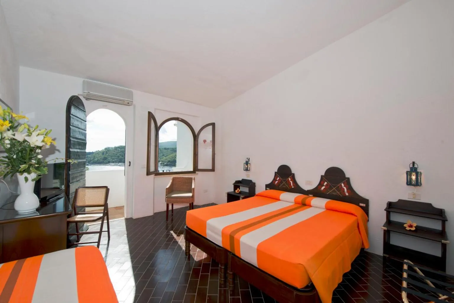 Bedroom, Bed in Hotel Cala di Mola