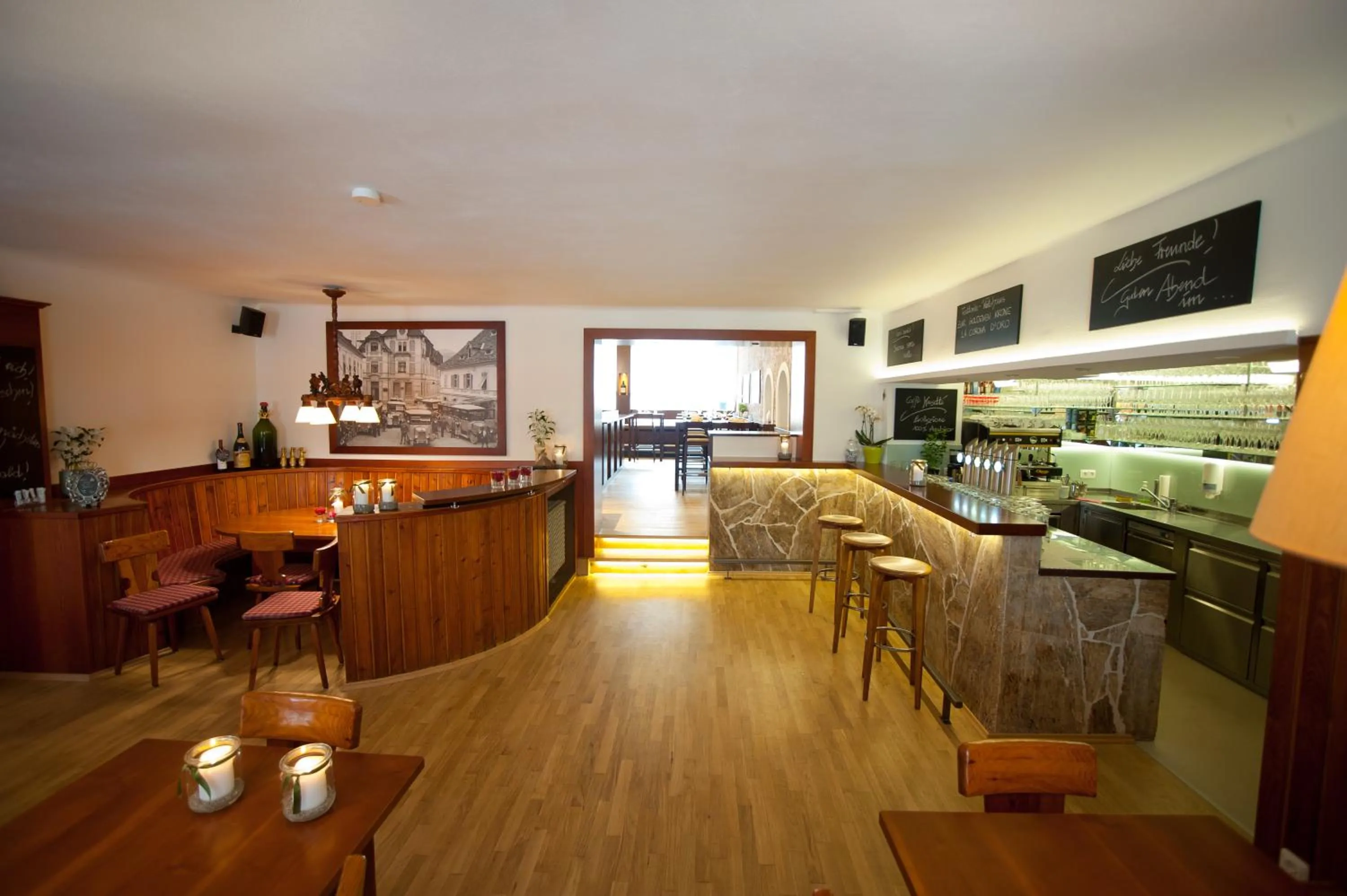 Restaurant/places to eat in Stadthotel zur goldenen Krone