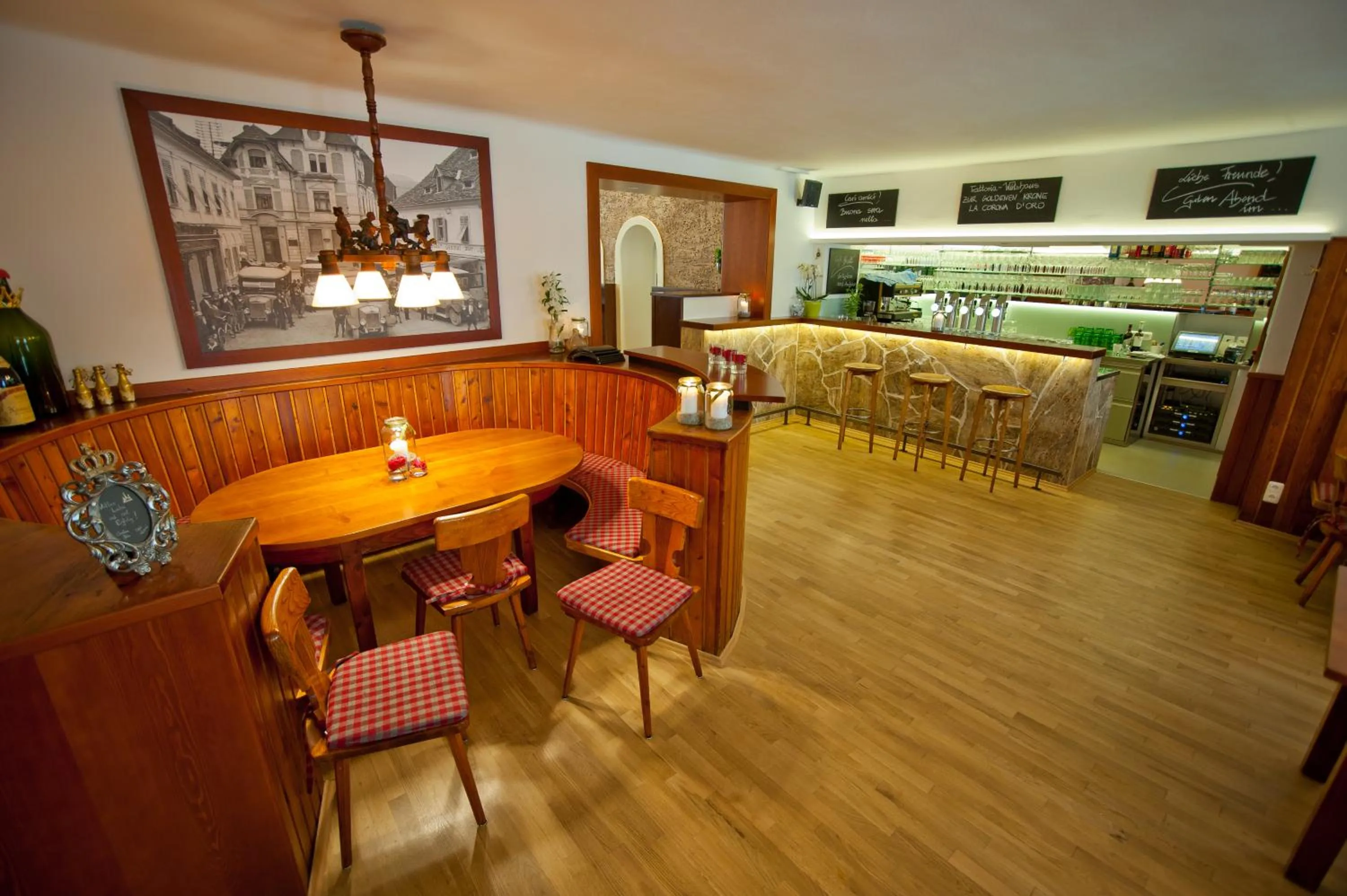 Restaurant/places to eat in Stadthotel zur goldenen Krone