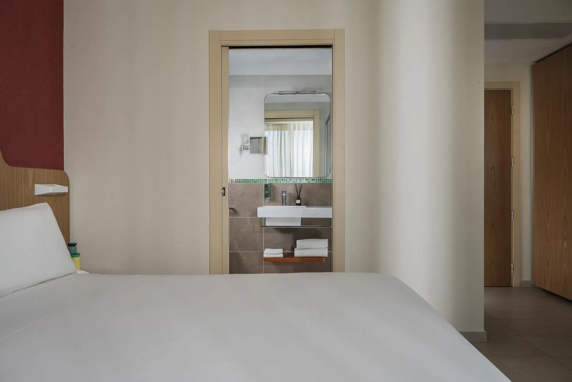 Bedroom, Bed in Hotel Aria