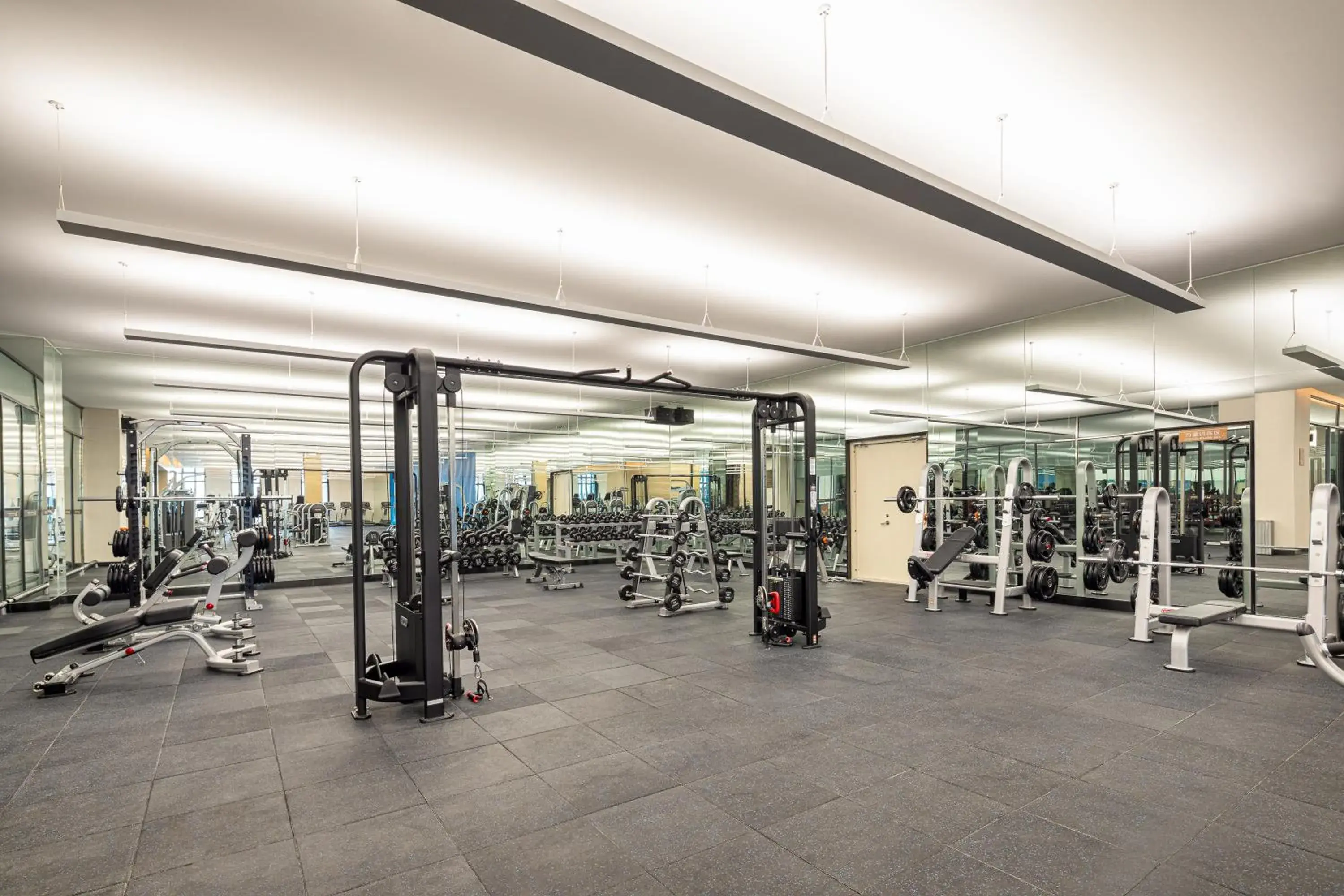 Fitness centre/facilities in Crowne Plaza Chengdu Tianfu New Area by IHG Fitness centre/facilities in Crowne Plaza Chengdu Tianfu New Area by IHG