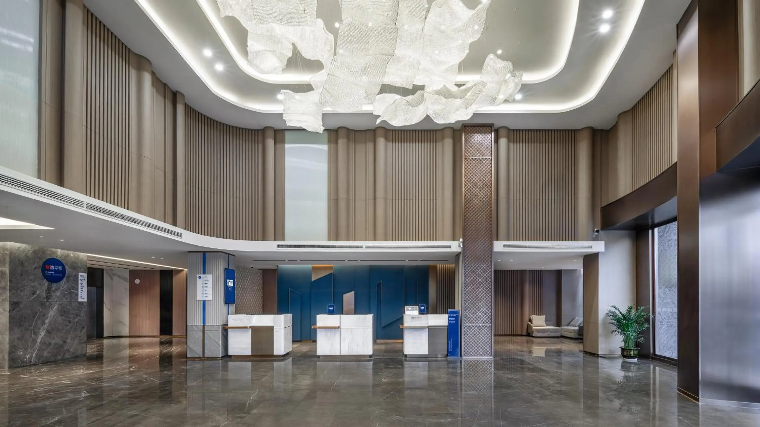 Lobby or reception in Holiday Inn Express Shangri-La by IHG Lobby or reception in Holiday Inn Express Shangri-La by IHG