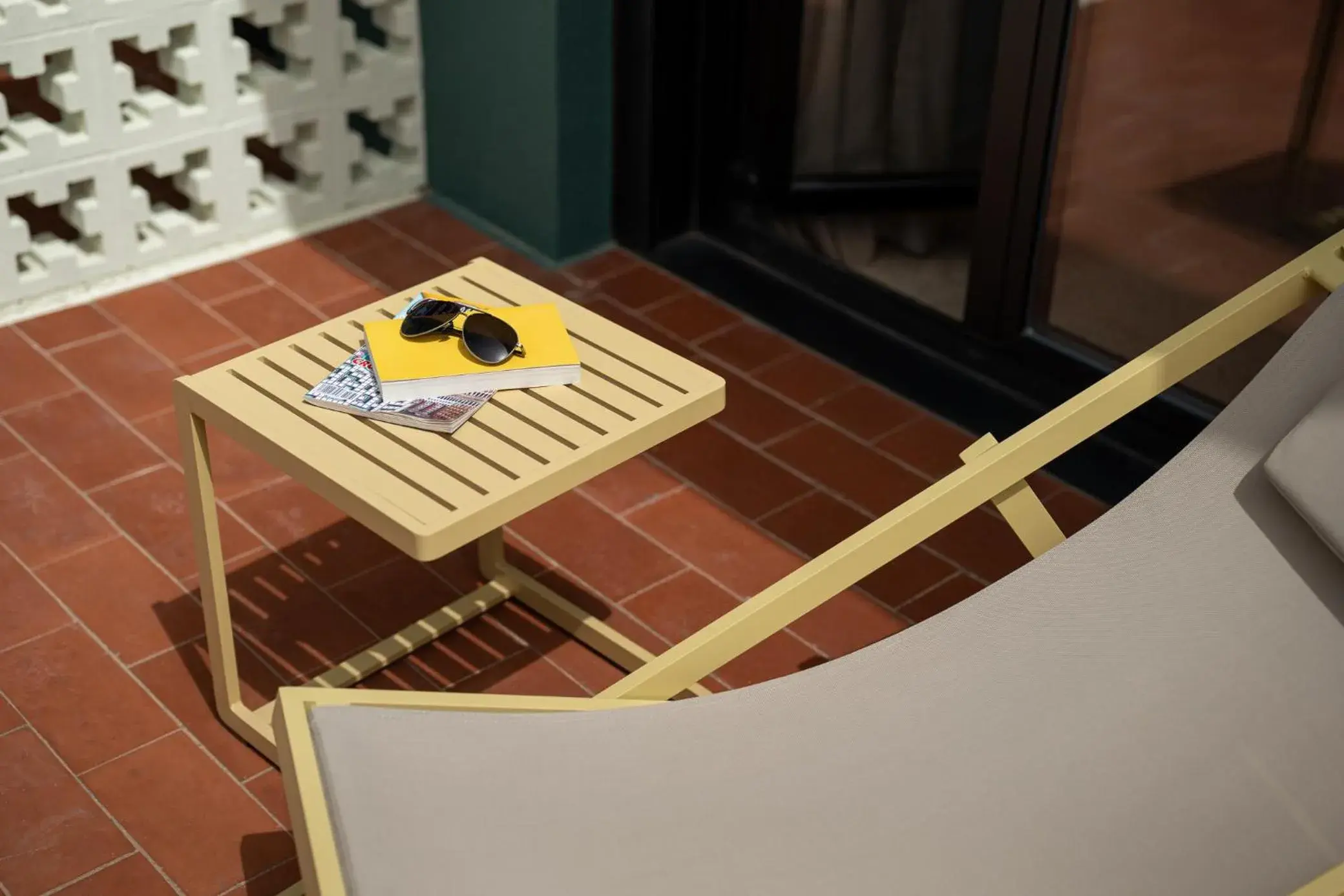 Balcony/Terrace in Hotel Robson - Smart Hotel Balcony/Terrace in Hotel Robson - Smart Hotel