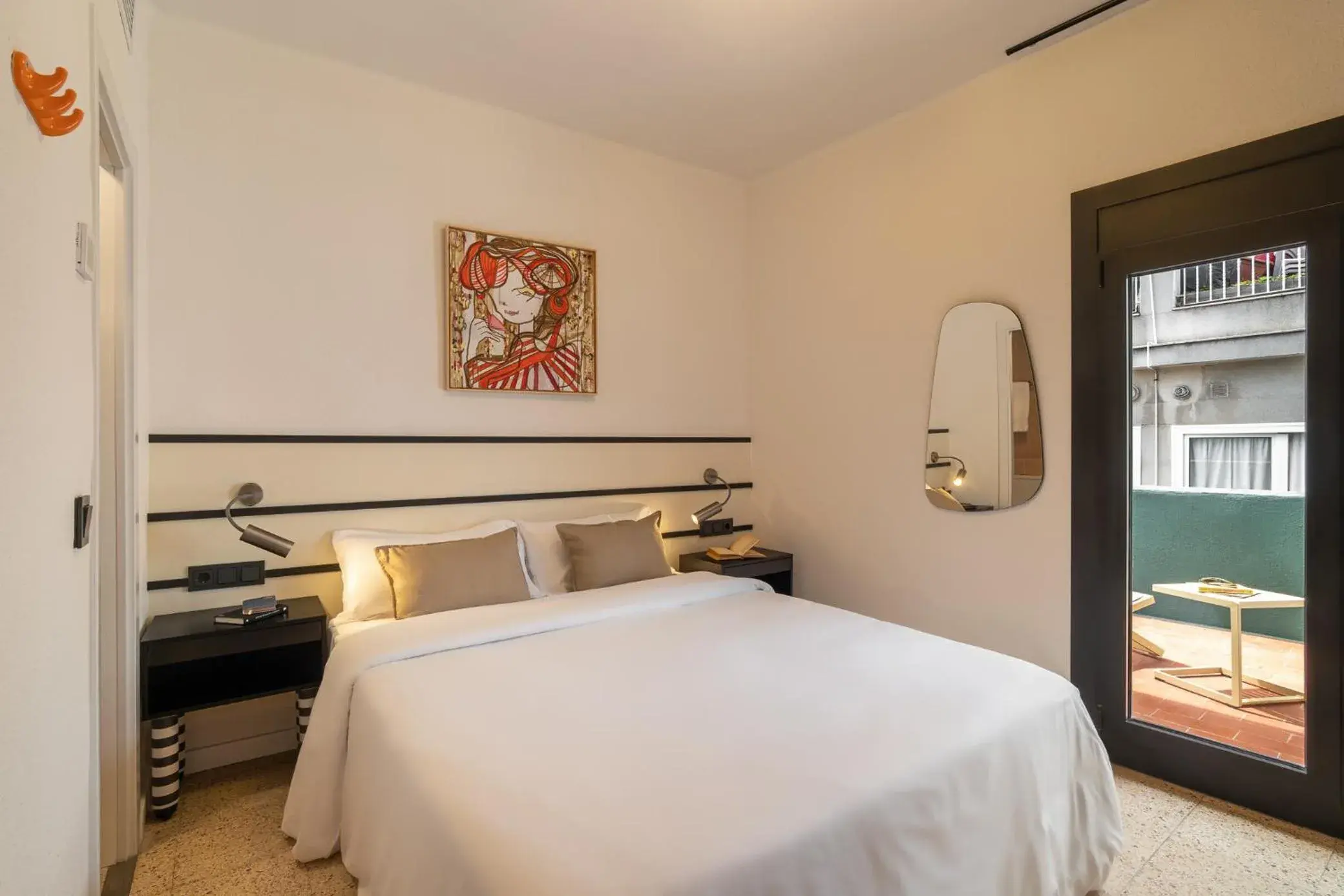 Bedroom, Bed in Hotel Robson - Smart Hotel Bedroom, Bed in Hotel Robson - Smart Hotel