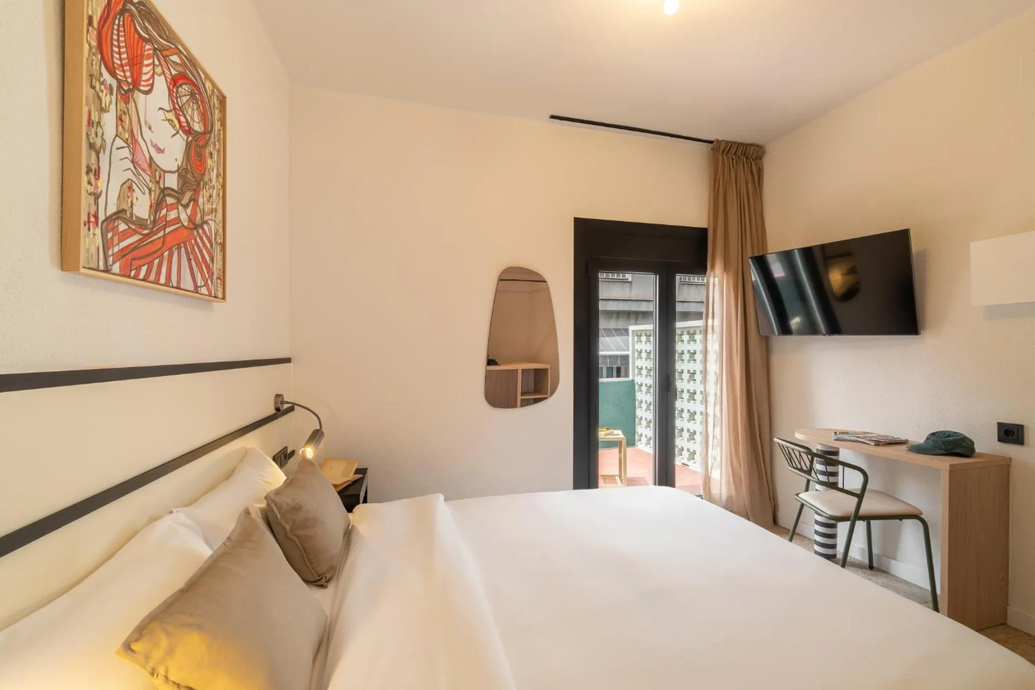 Bedroom, Bed in Hotel Robson - Smart Hotel