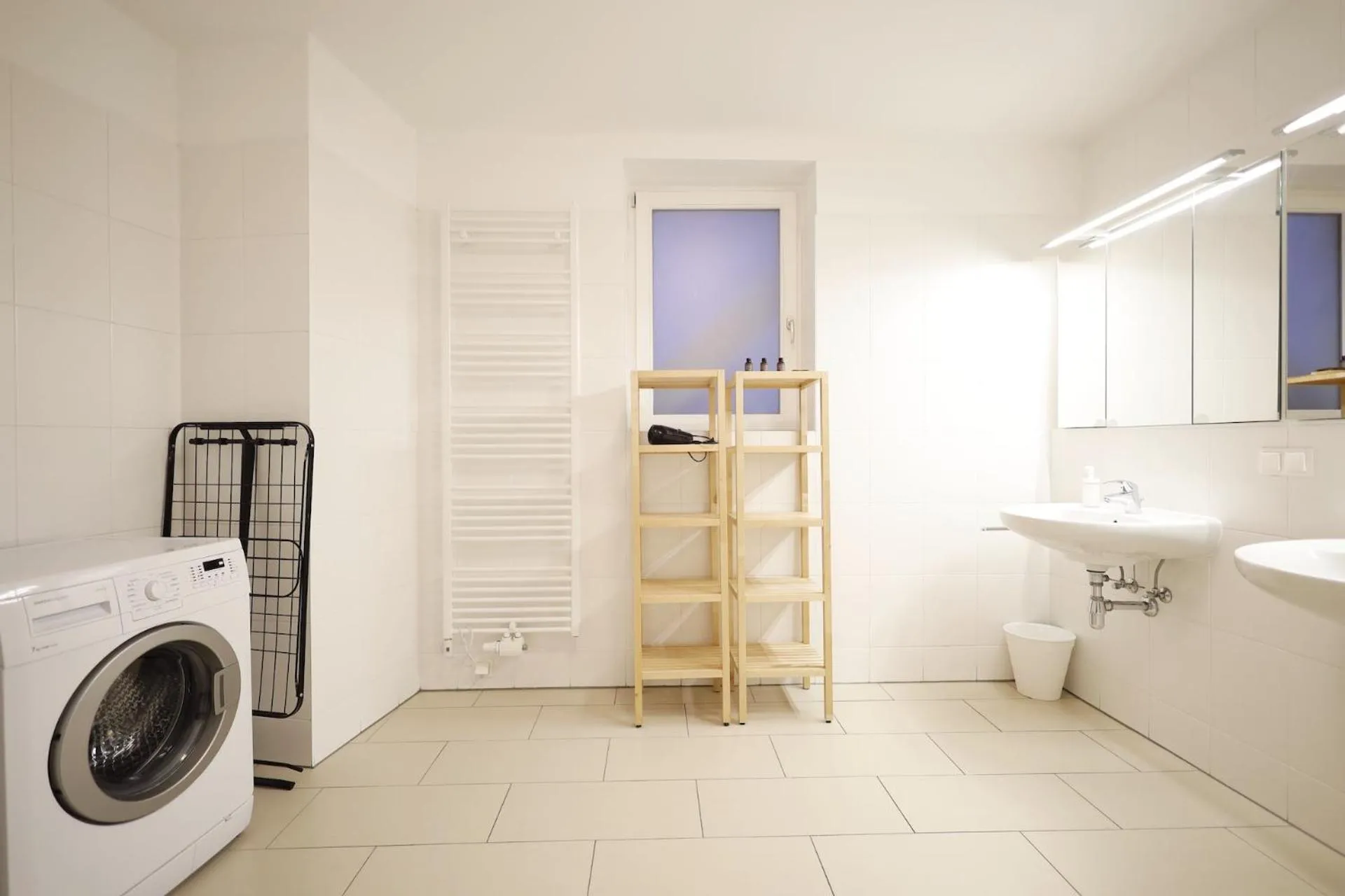 Bathroom in HeyMi Apartments Oper