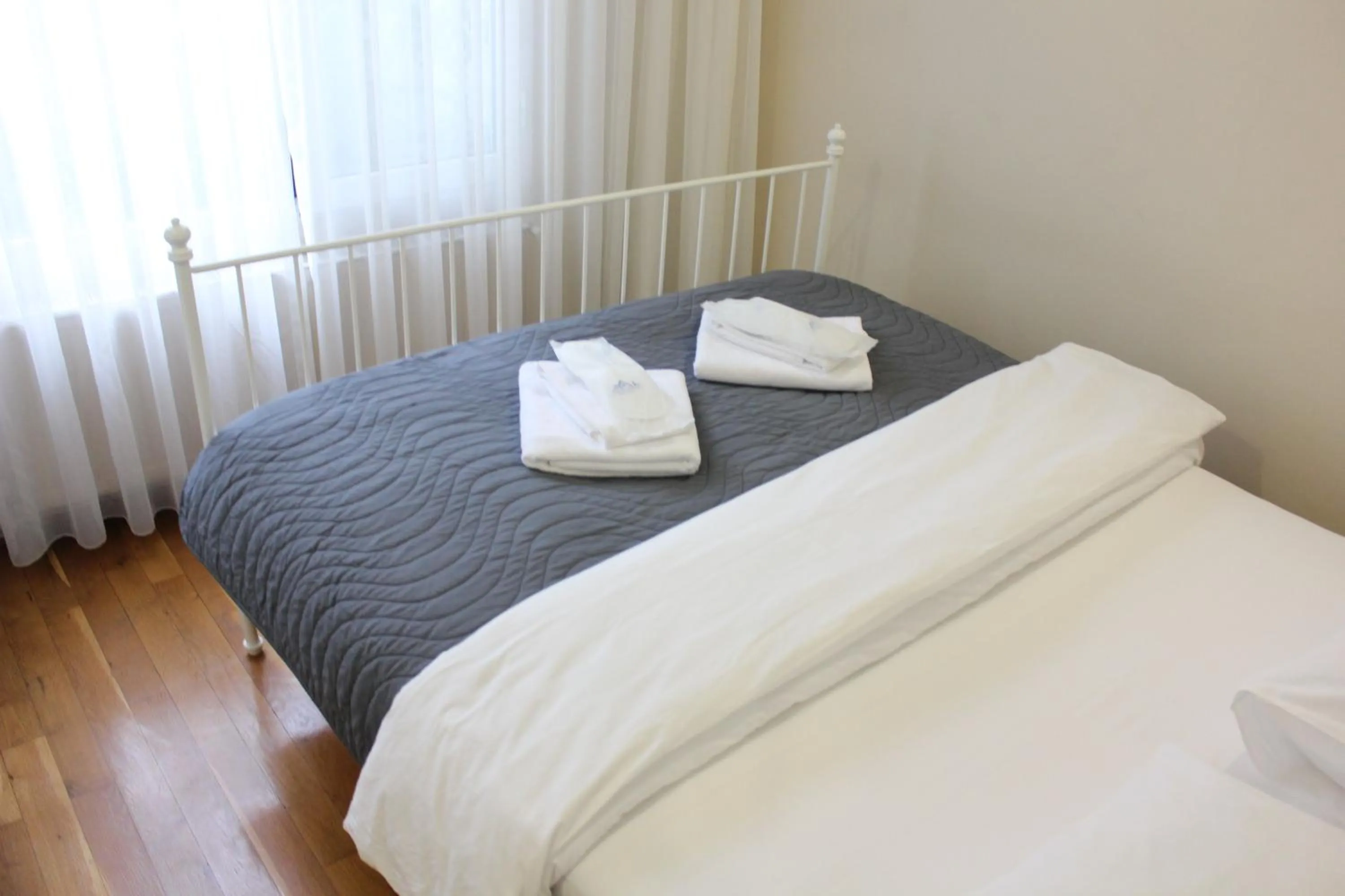 Bed in Büyükada Apart Hotel - Yeni Apart