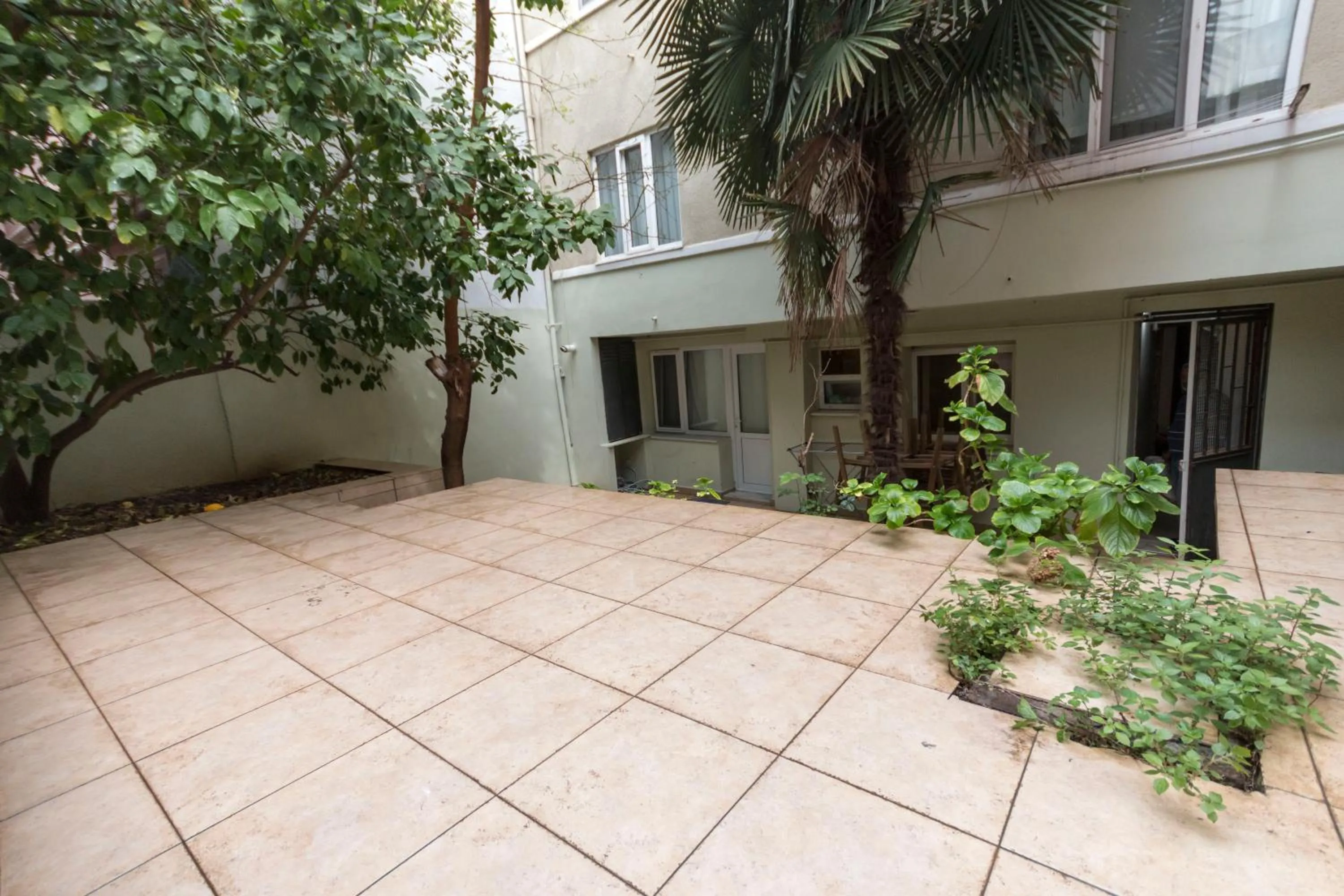 Büyükada Apart Hotel - Yeni Apart