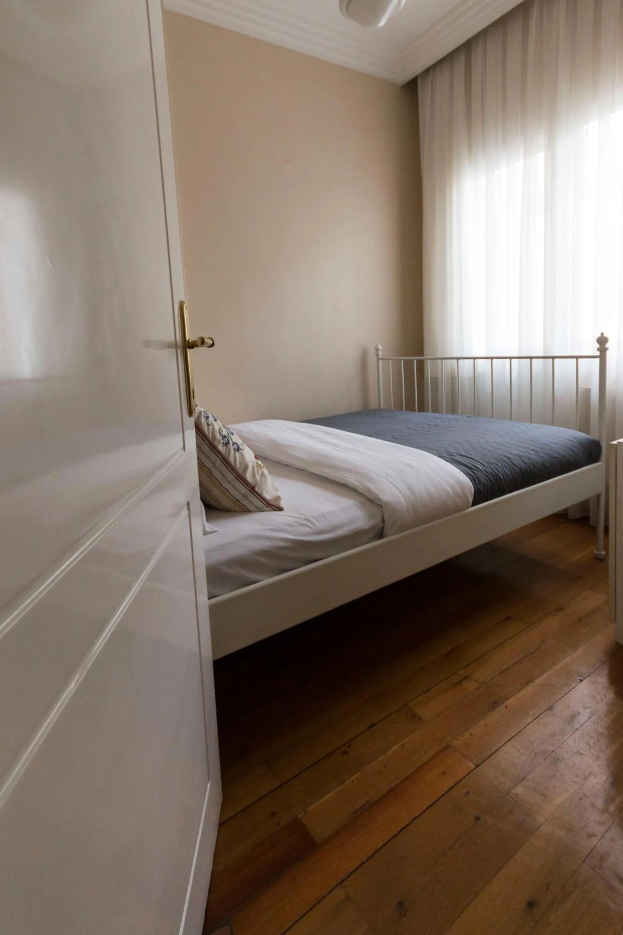 Bed in Büyükada Apart Hotel - Yeni Apart