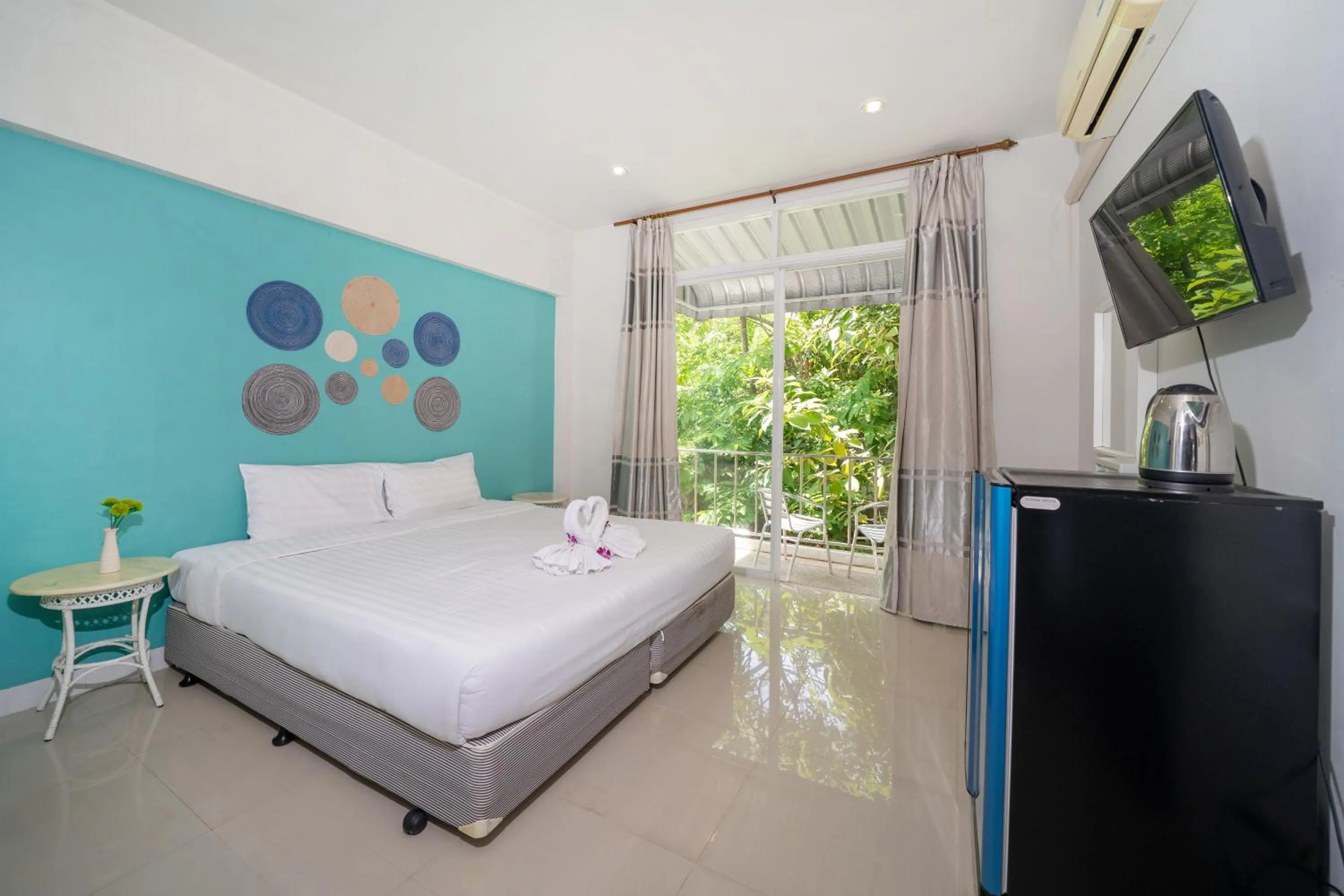 Bedroom, Bed in Kata Sea Boutique