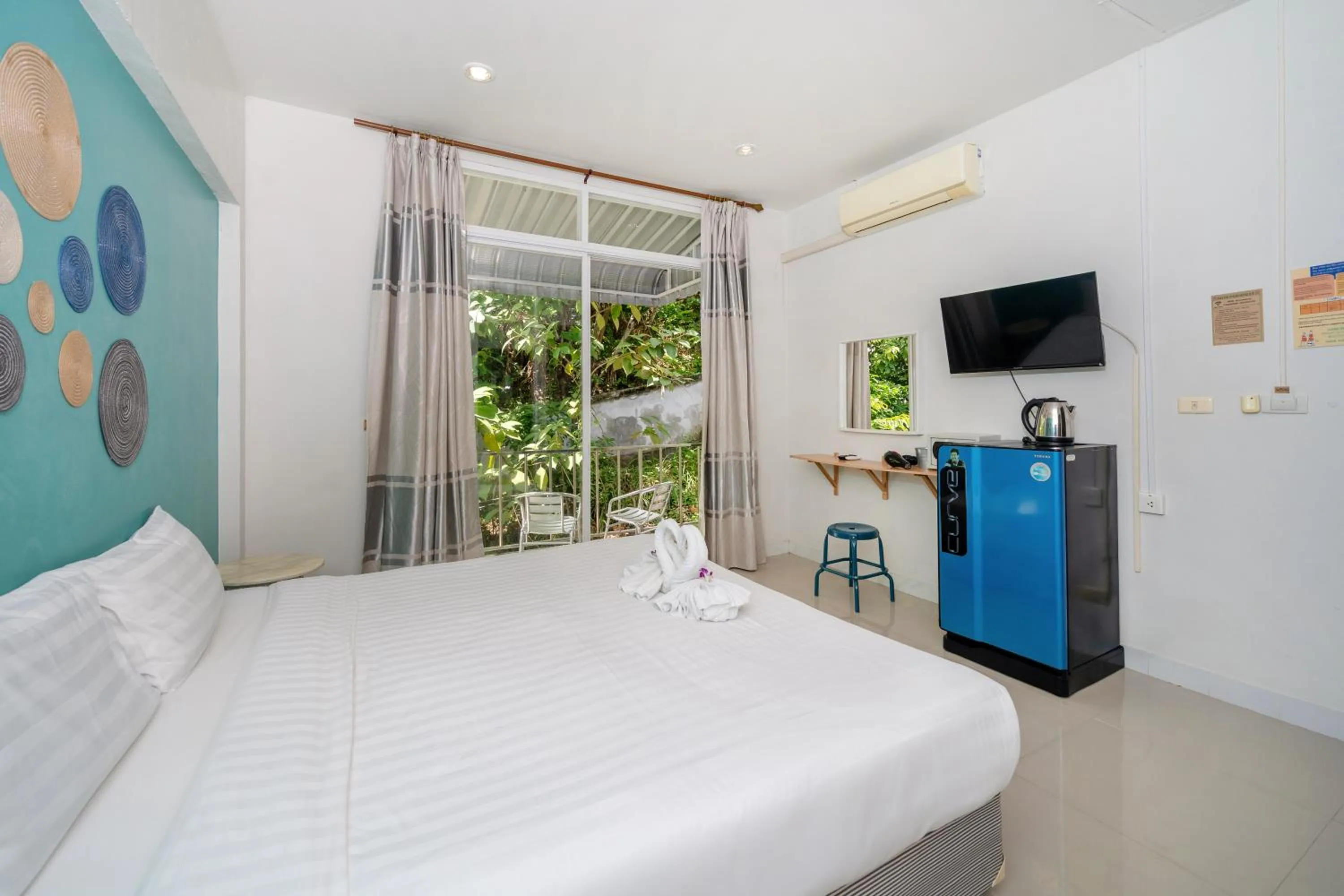 Bedroom, Bed in Kata Sea Boutique